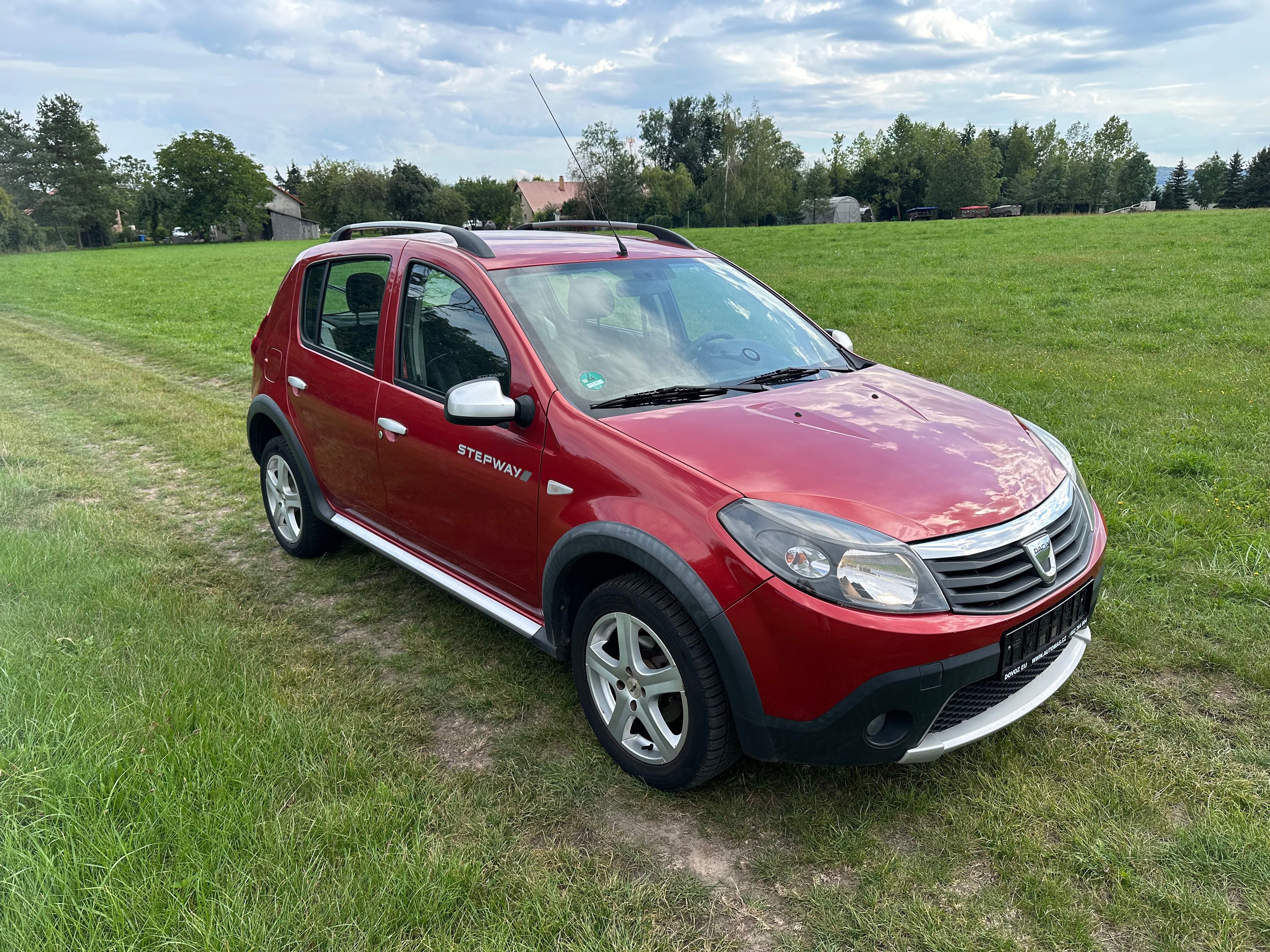 Dacia Sandero, STEPWAY-1.6-62kw-82000KM-TOP