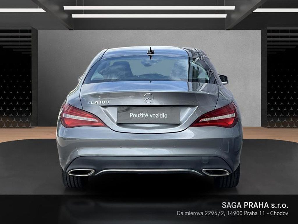 Mercedes-Benz CLA, Coupé CLA 180 kupé - fotka 5