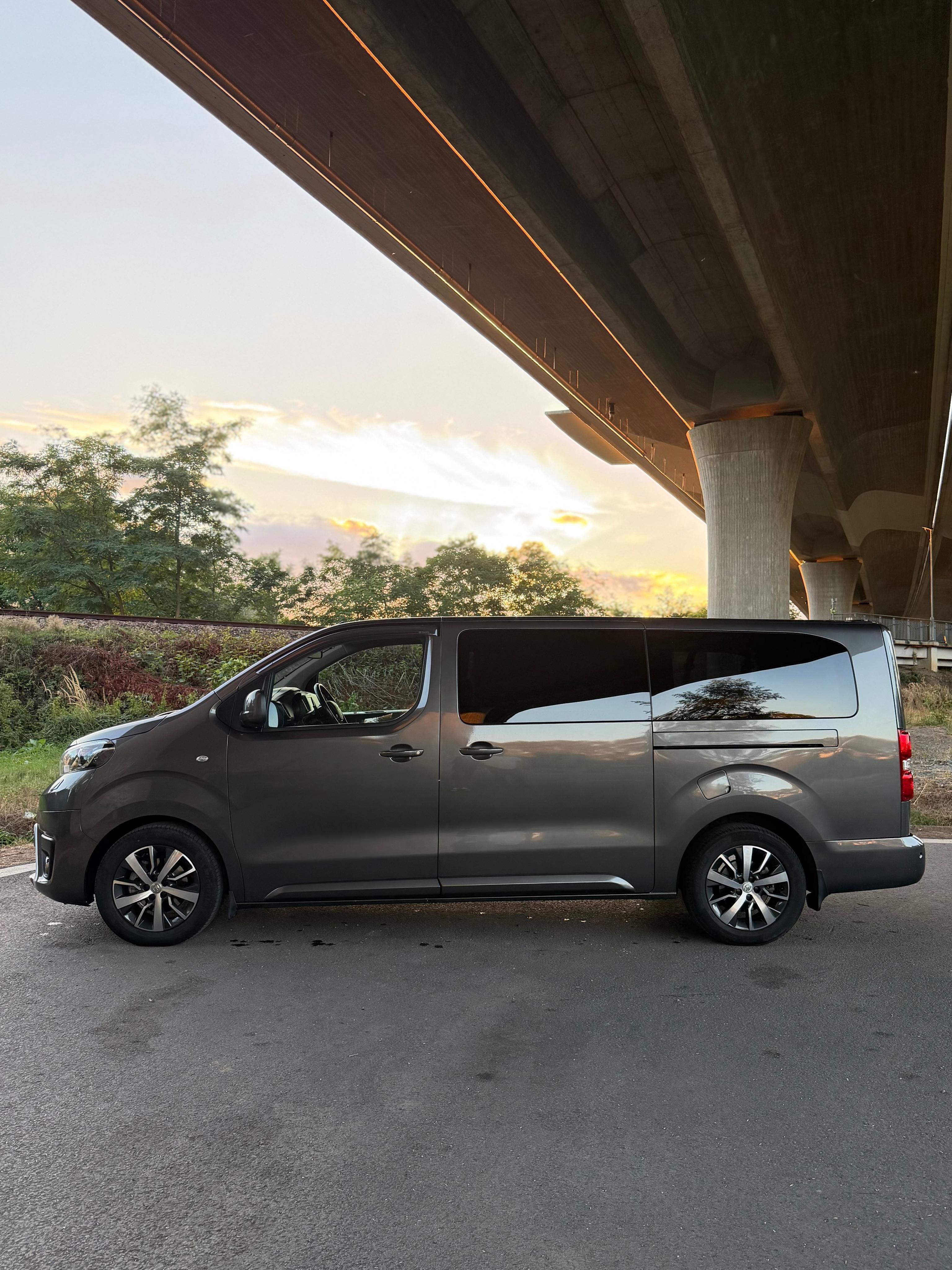 Toyota Proace Verso, Toyota Proace Verso Family L2 - fotka 3