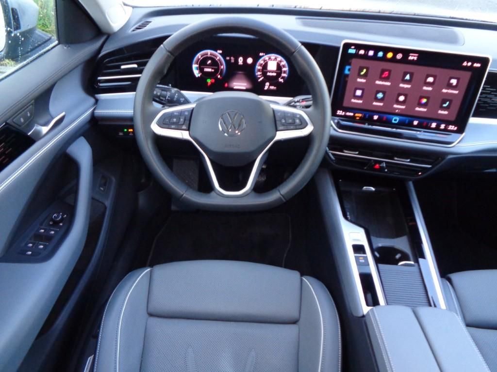 Volkswagen Passat Variant, 2.0 TDI DSG Elegance  110 kW - fotka 5