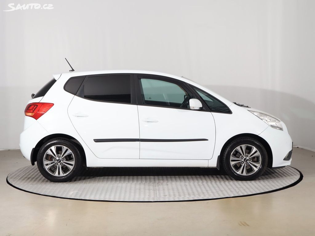 KIA Venga 2016 desde República Checa
