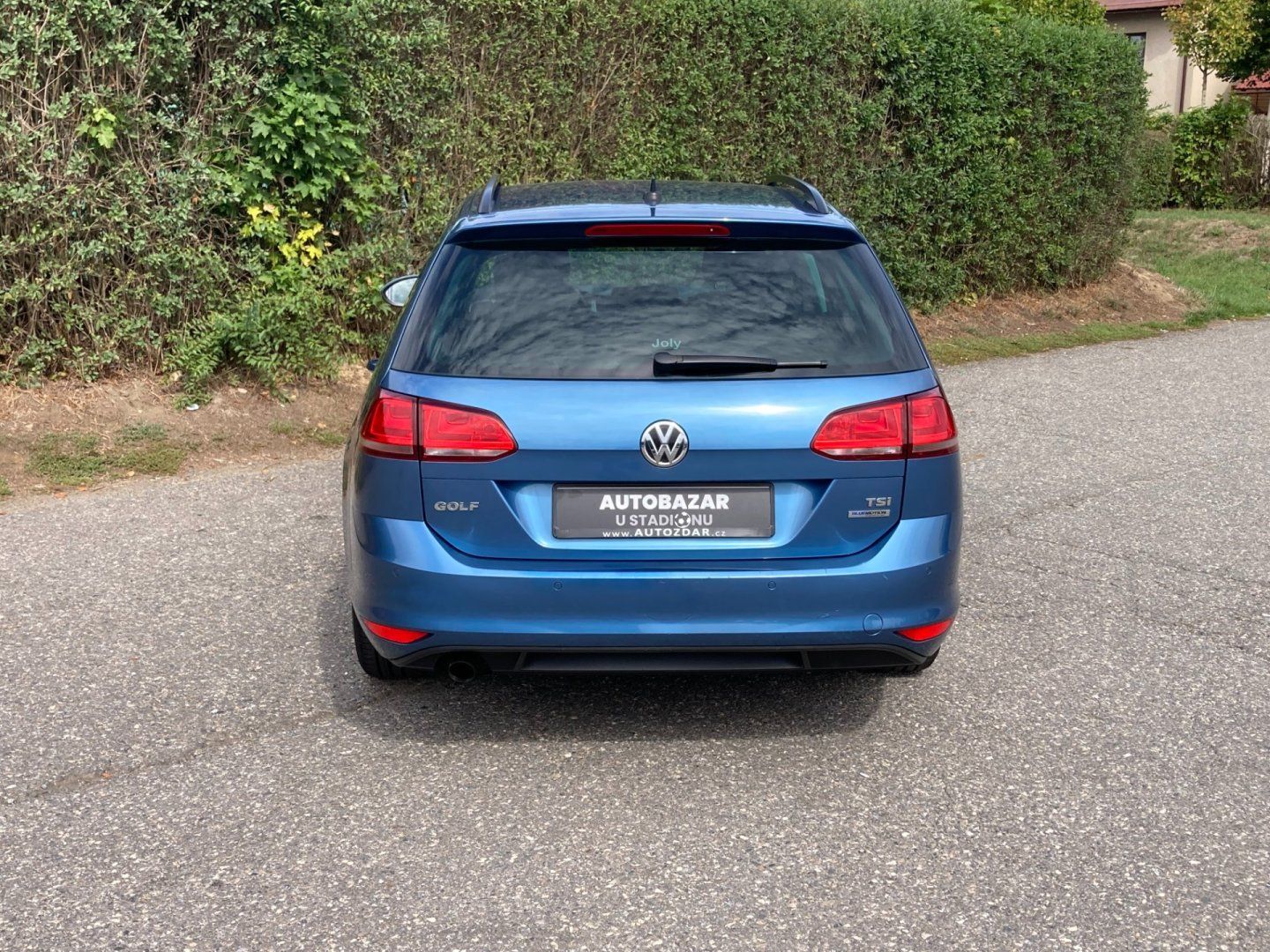 Volkswagen Golf, 1,2 TSI 77kW Navigace - fotka 4