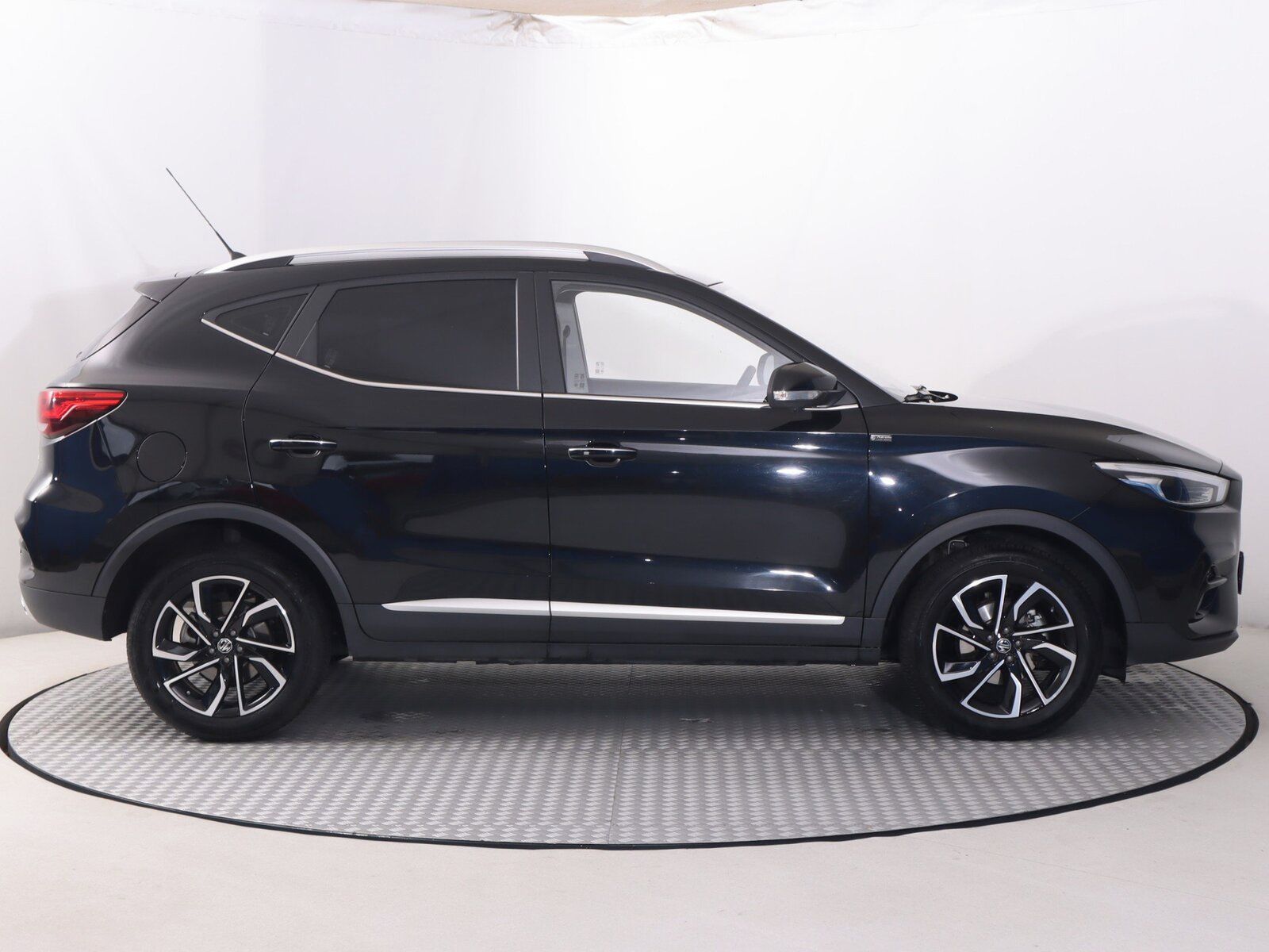 MG ZS, 1.0 Turbo, Exclusive, Automat - fotka 6