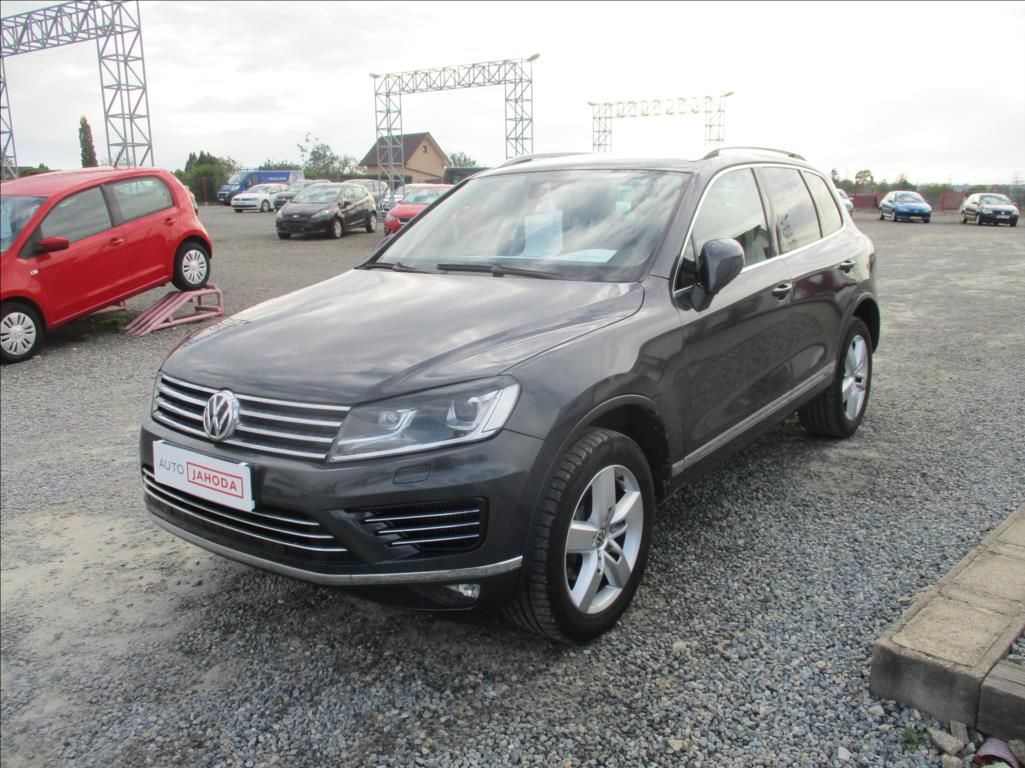 Volkswagen Touareg, 3,0 TDI, DSG,servis,el.tažné - fotka 3