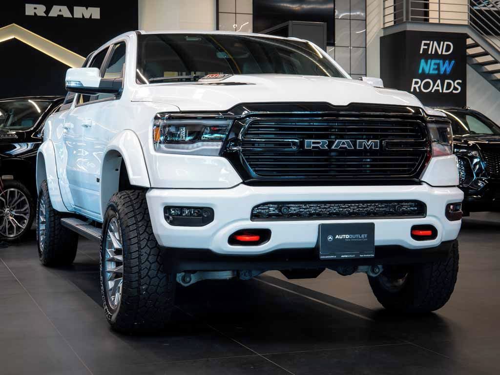 Dodge Ram, 5.7 HEMI V8 Sport Lift edition - fotka 6
