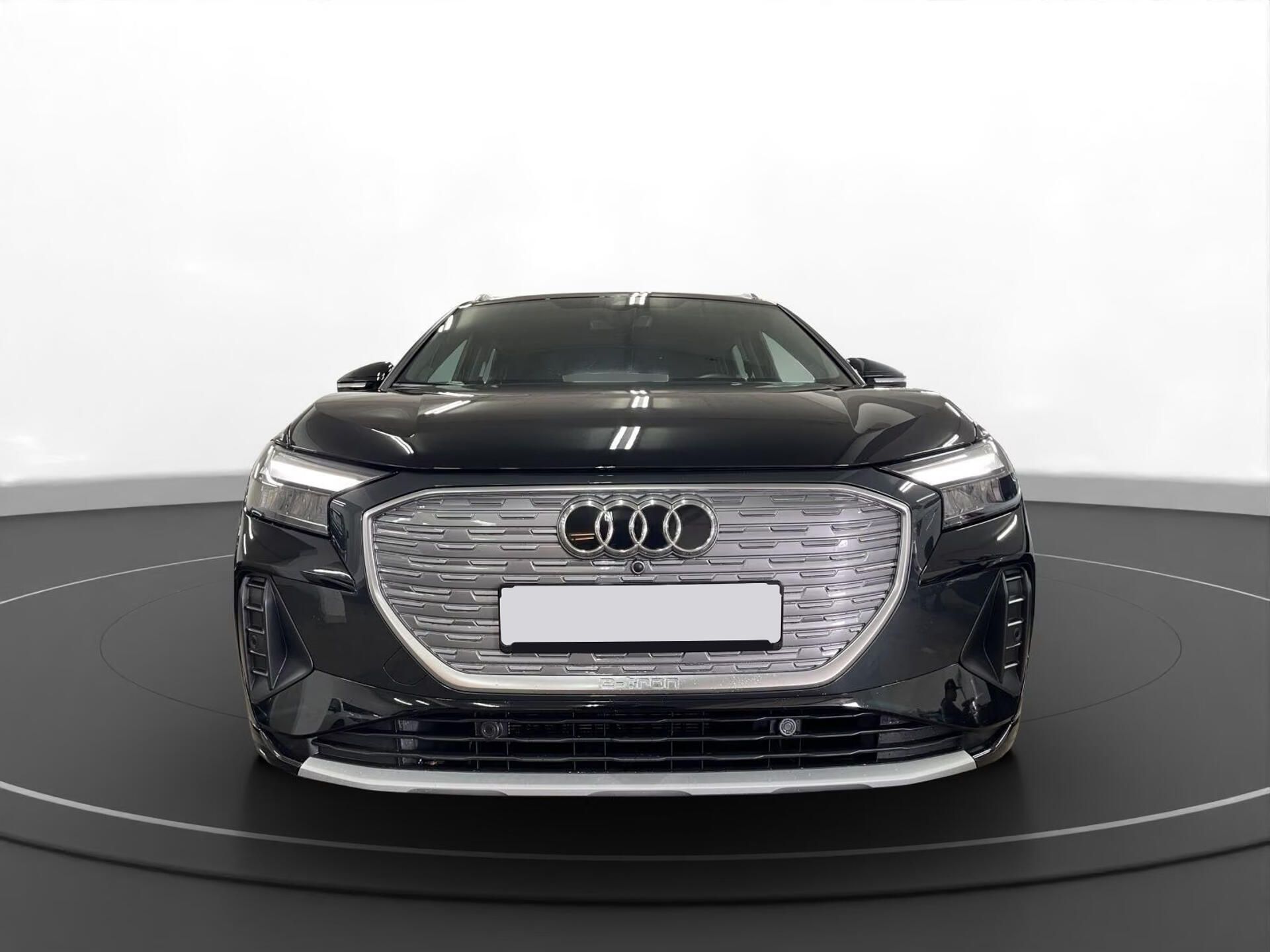 Audi Q4 e-tron, 45 quattro ACC Keyless Tep.čer - fotka 2