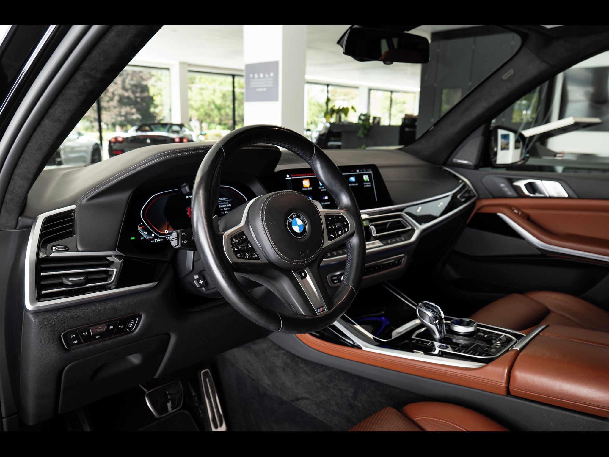 BMW X7, M50i/360/HarmanKardon/Pano - fotka 5