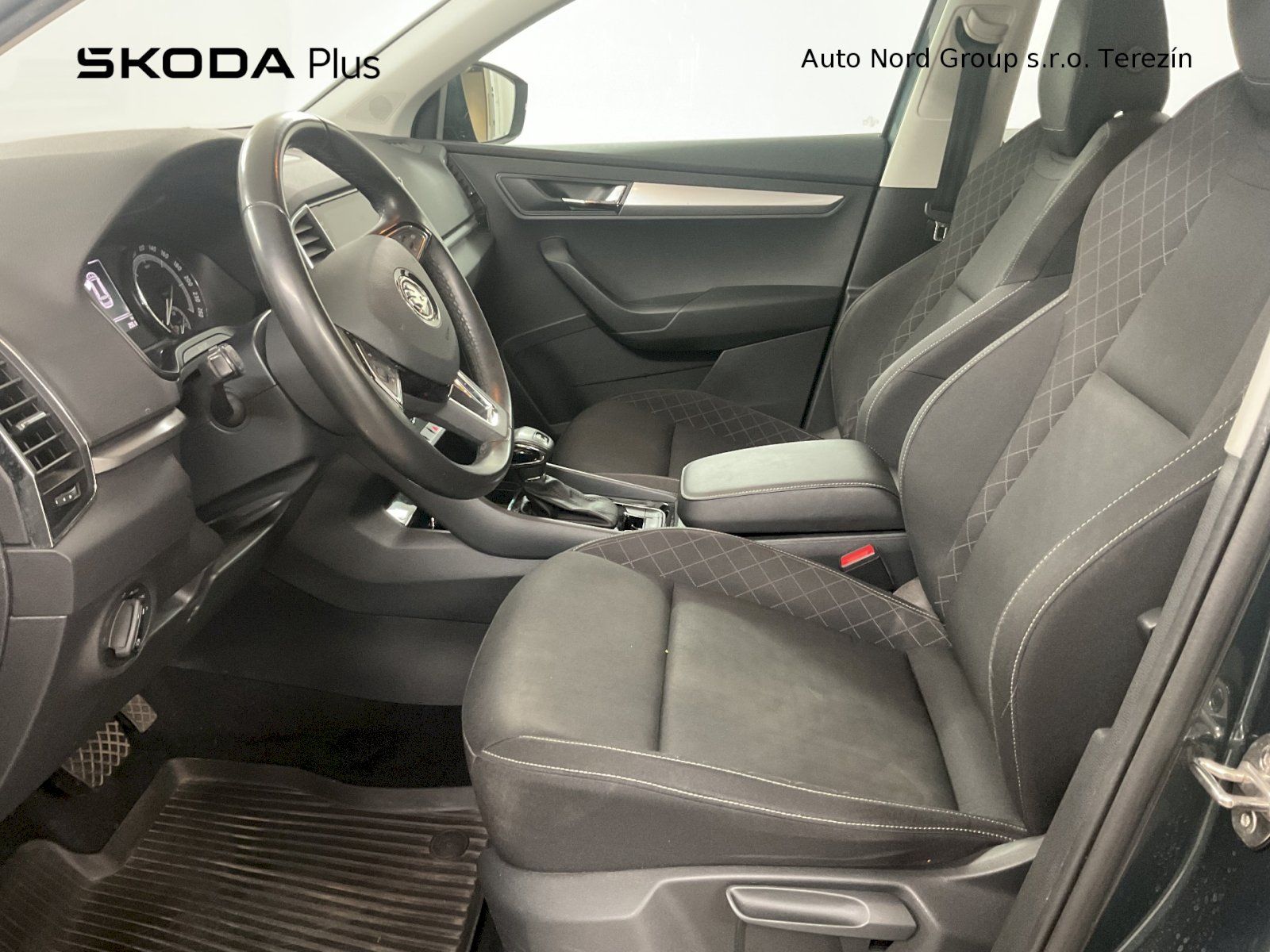 Škoda Karoq, 1.5 TSI 110 kW ACT Ambition DS - fotka 5