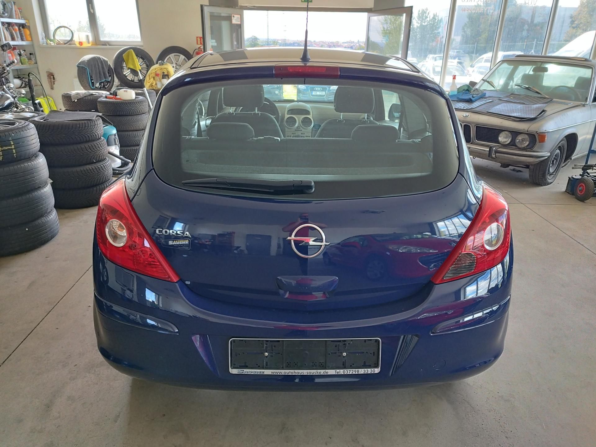 Opel Corsa, 1,2i,59KW.KLIMA,SERVISNÍ KNIHA - fotka 6