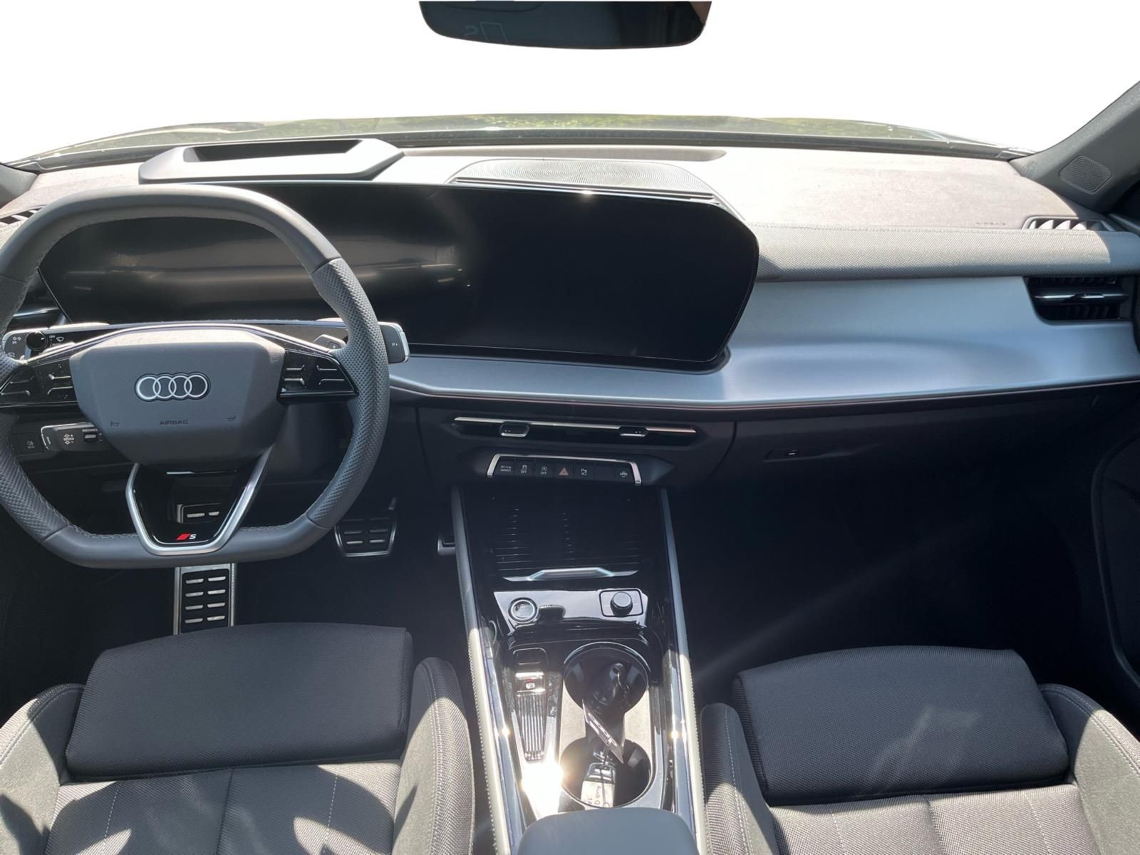 Audi Q3, SB 2.0TDI 110 KW 7DSG - fotka 5