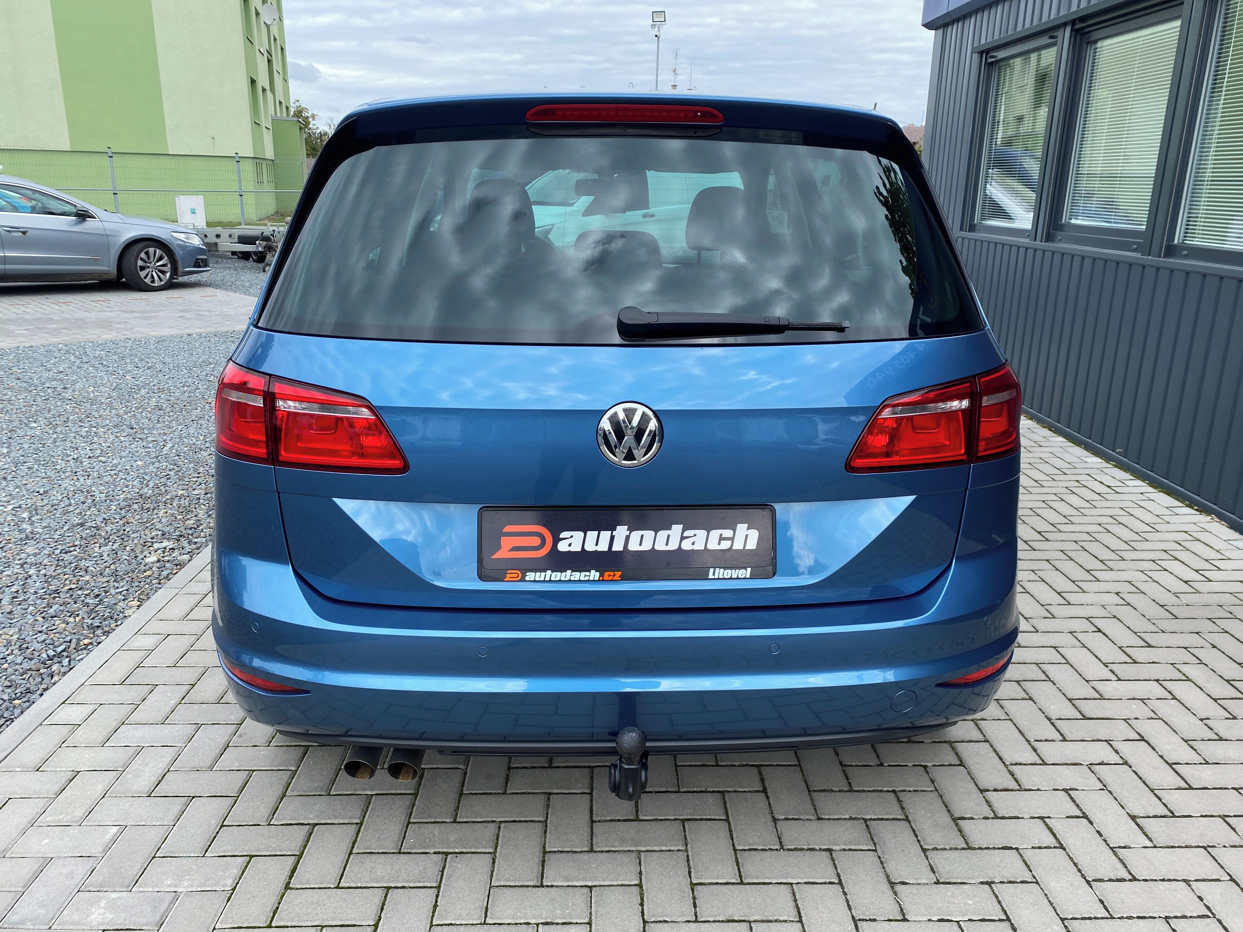 Volkswagen Golf Sportsvan, 1.4 TSI 92kW- ALU - PDC -TAŽNÉ - fotka 4
