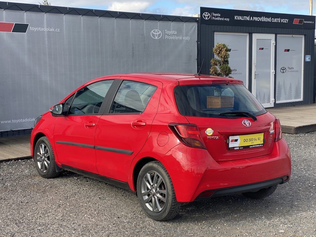 Toyota Yaris, 1.33i, ČR, Active, automat - fotka 5