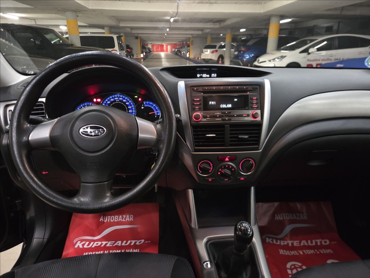 Subaru Forester, 2,0 i 4X4 - fotka 6