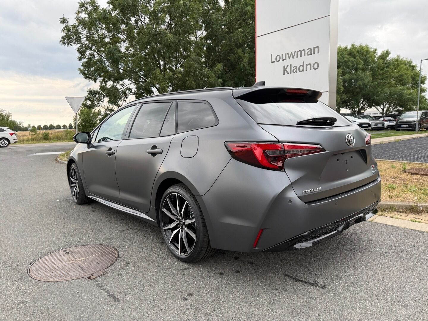 Toyota Corolla, TS 2.0 HEV GR SPORT JBL - fotka 4