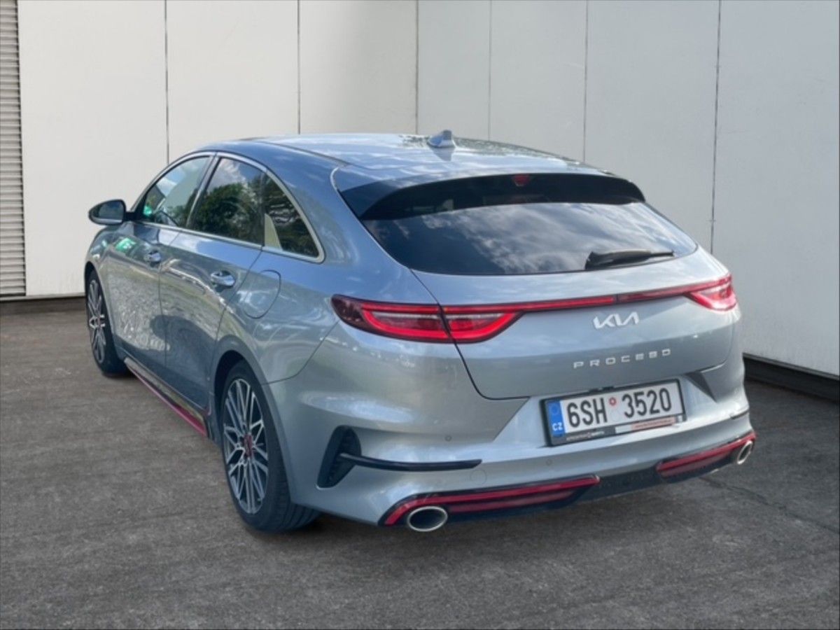 Kia ProCeed, 1,6 T-GDI GT AT - fotka 4