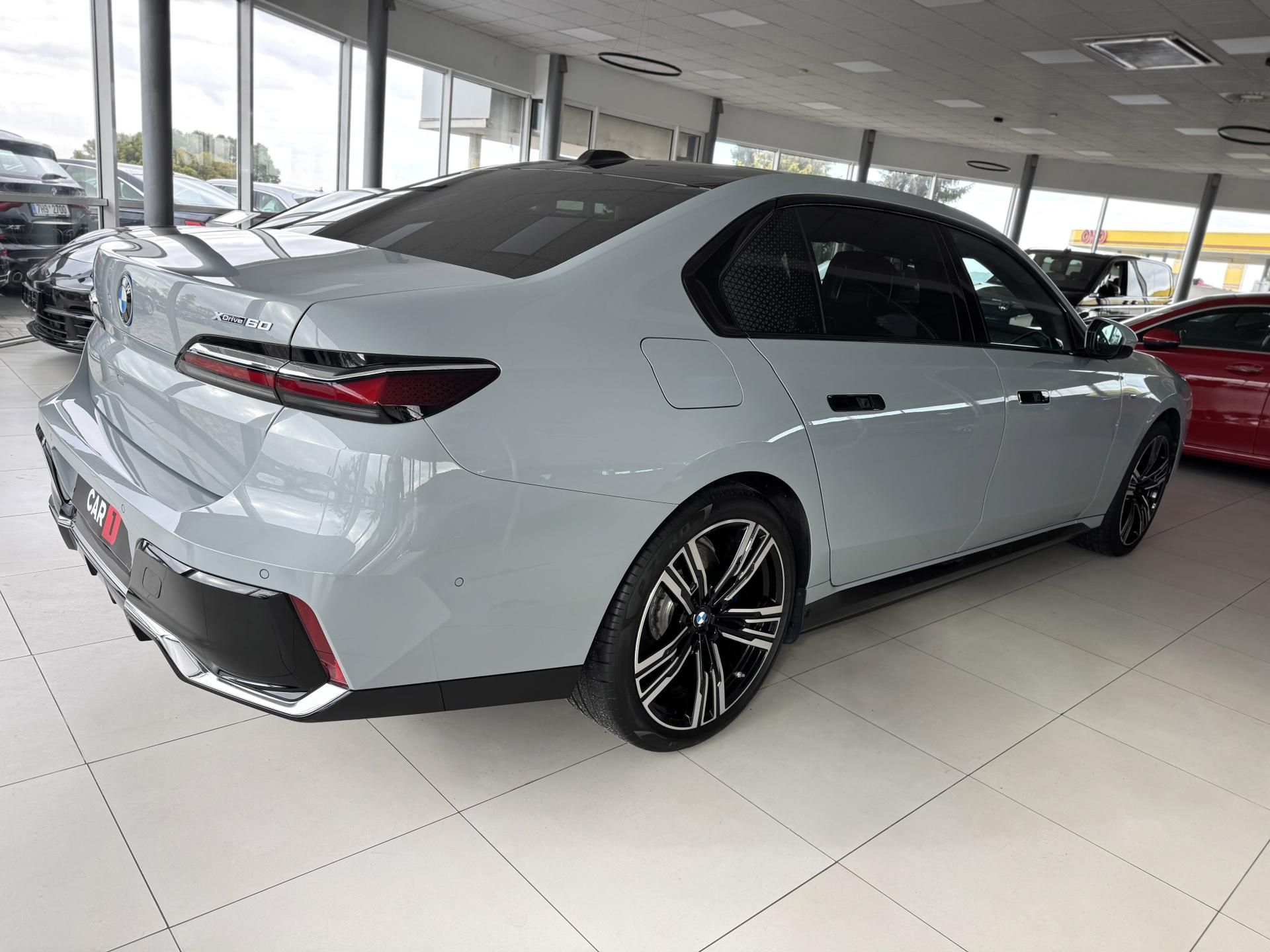 BMW i7, 60 xDrive M-SPORT*Max.Výbava! - fotka 5
