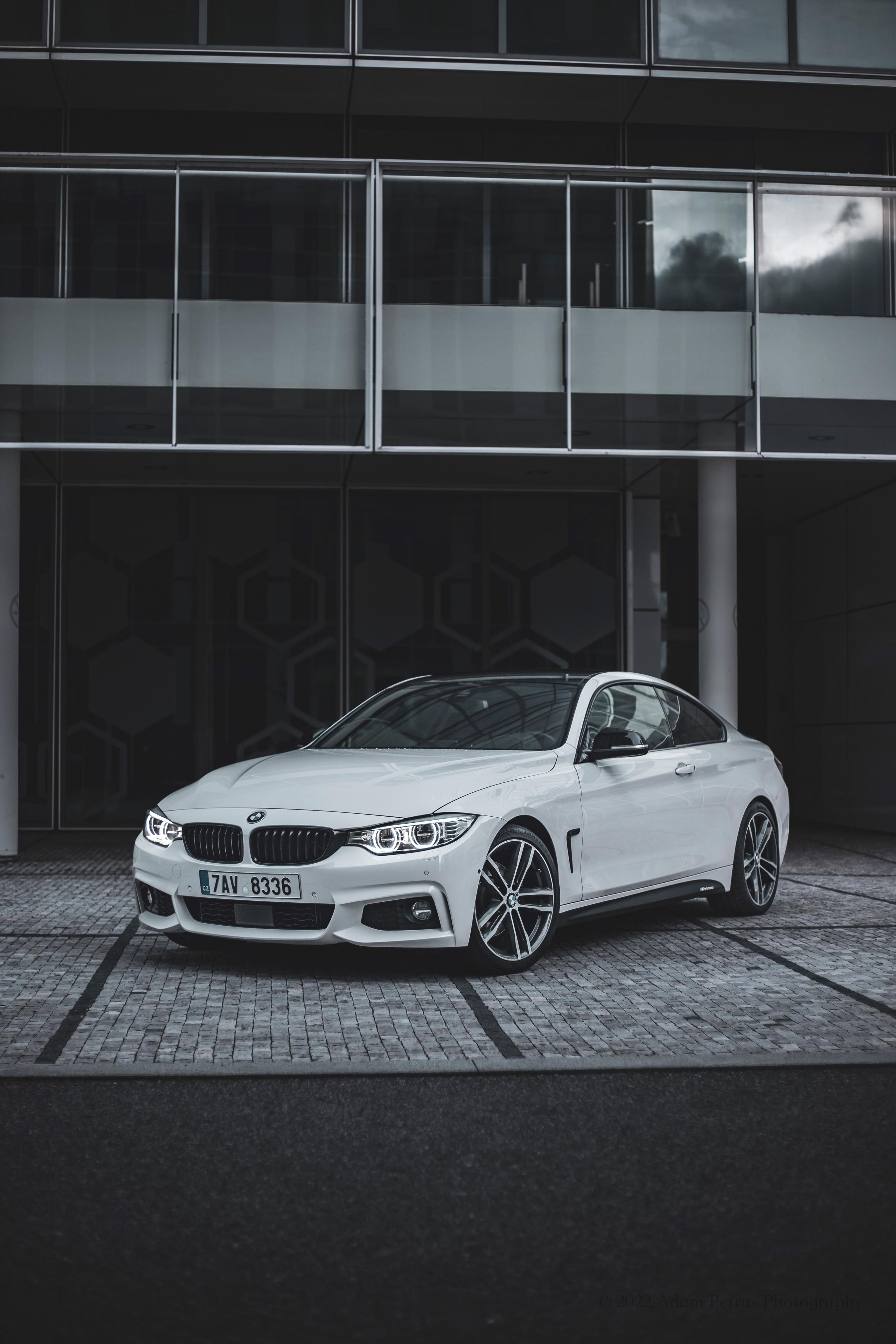 BMW Řada 4, Prodám 430i (Odpočtové) - fotka 2
