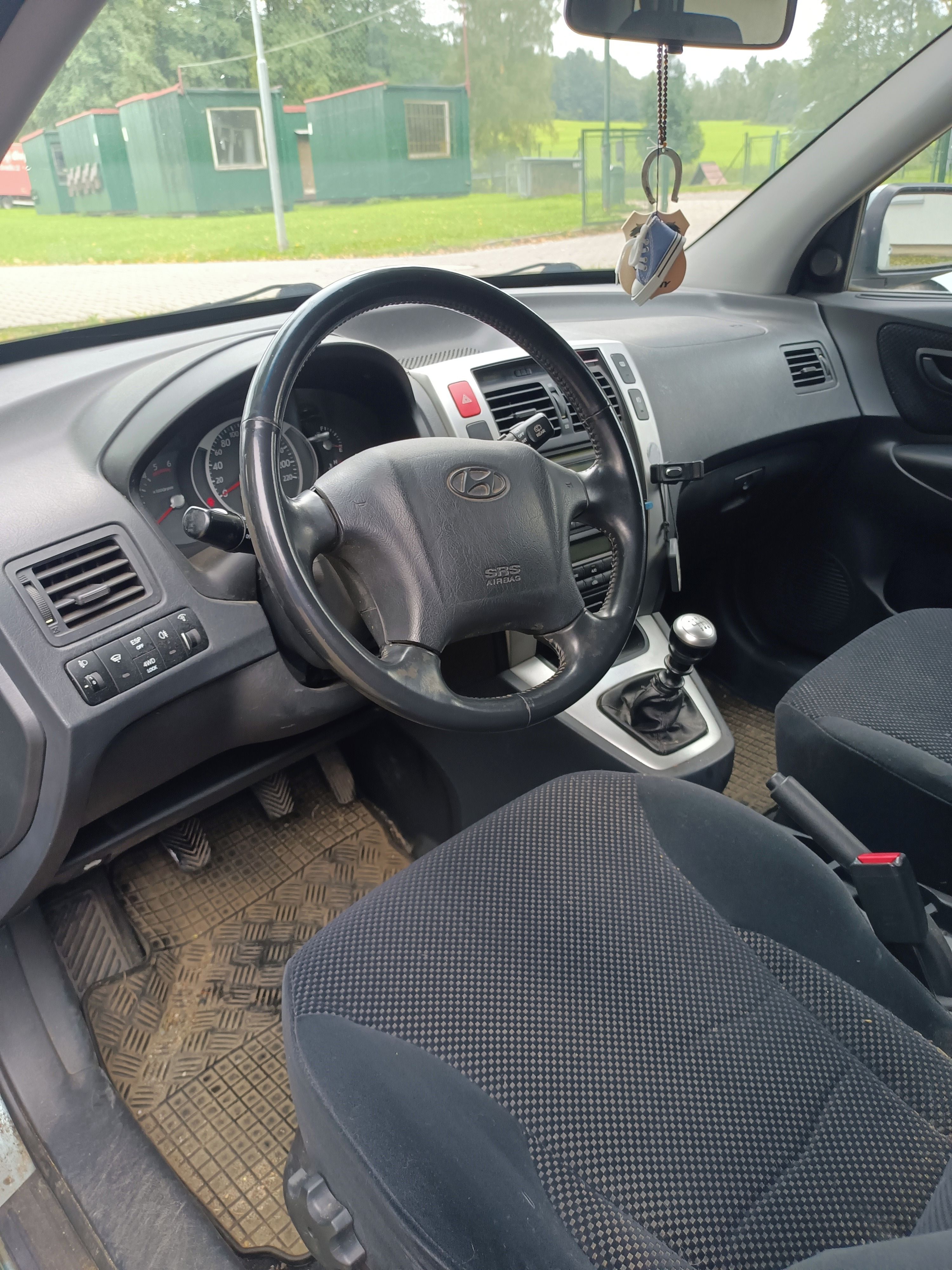 Hyundai Tucson, 2,0 4x4 CRDI - fotka 3