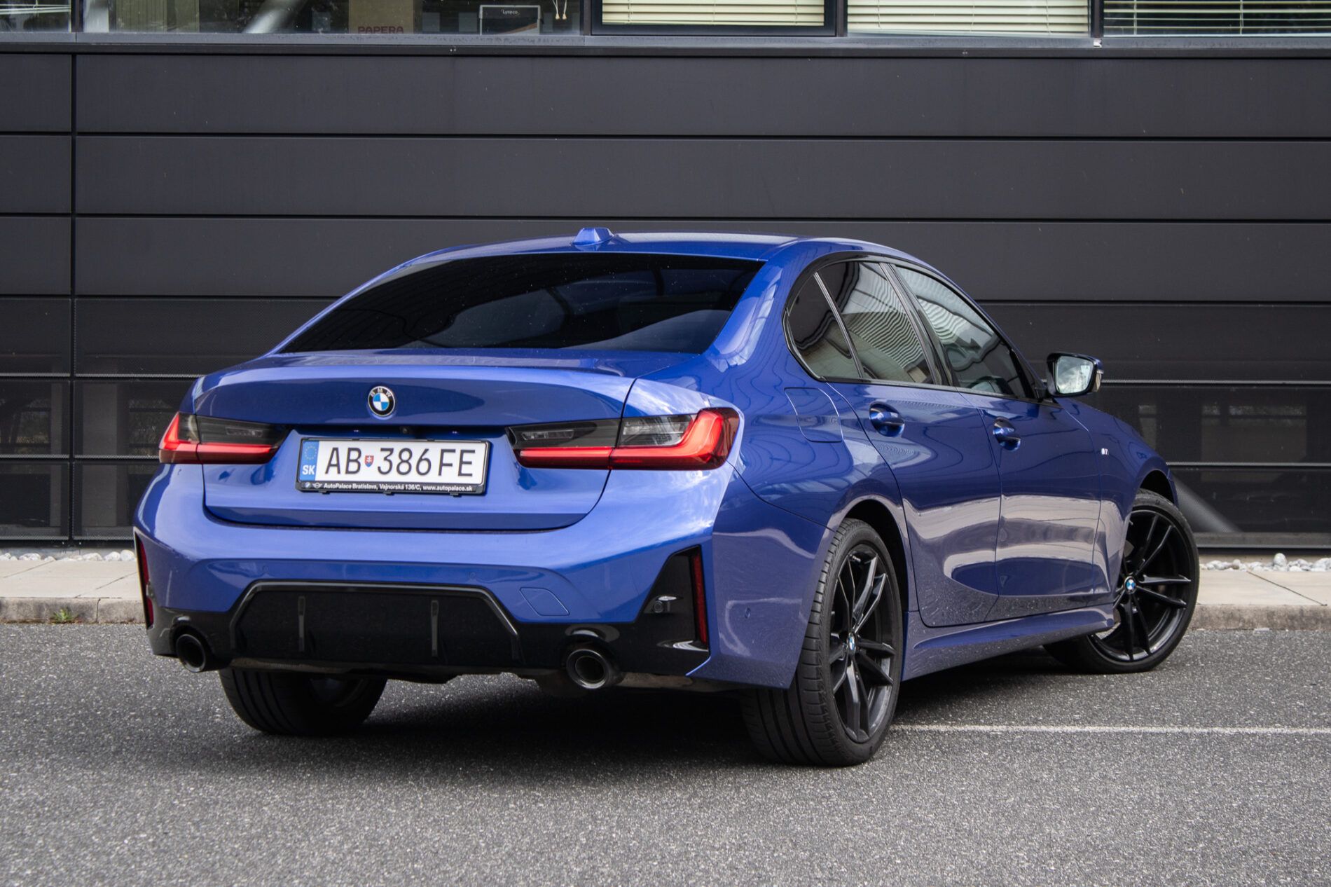 BMW, rad 3 - fotka 5