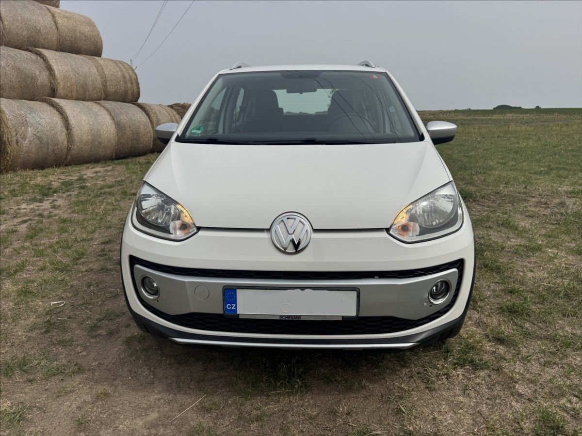 Volkswagen Up!, 1,0 CROSS ! MAX VÝBAVA, SERVIS - fotka 2