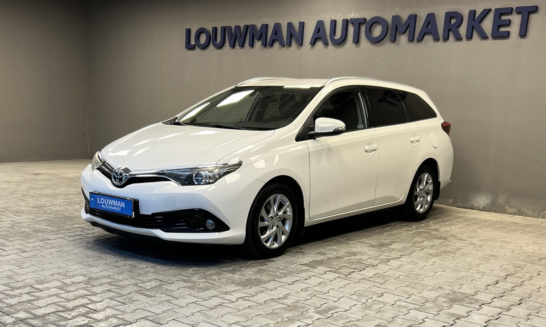 Toyota Auris, Valvematic Touring Sports