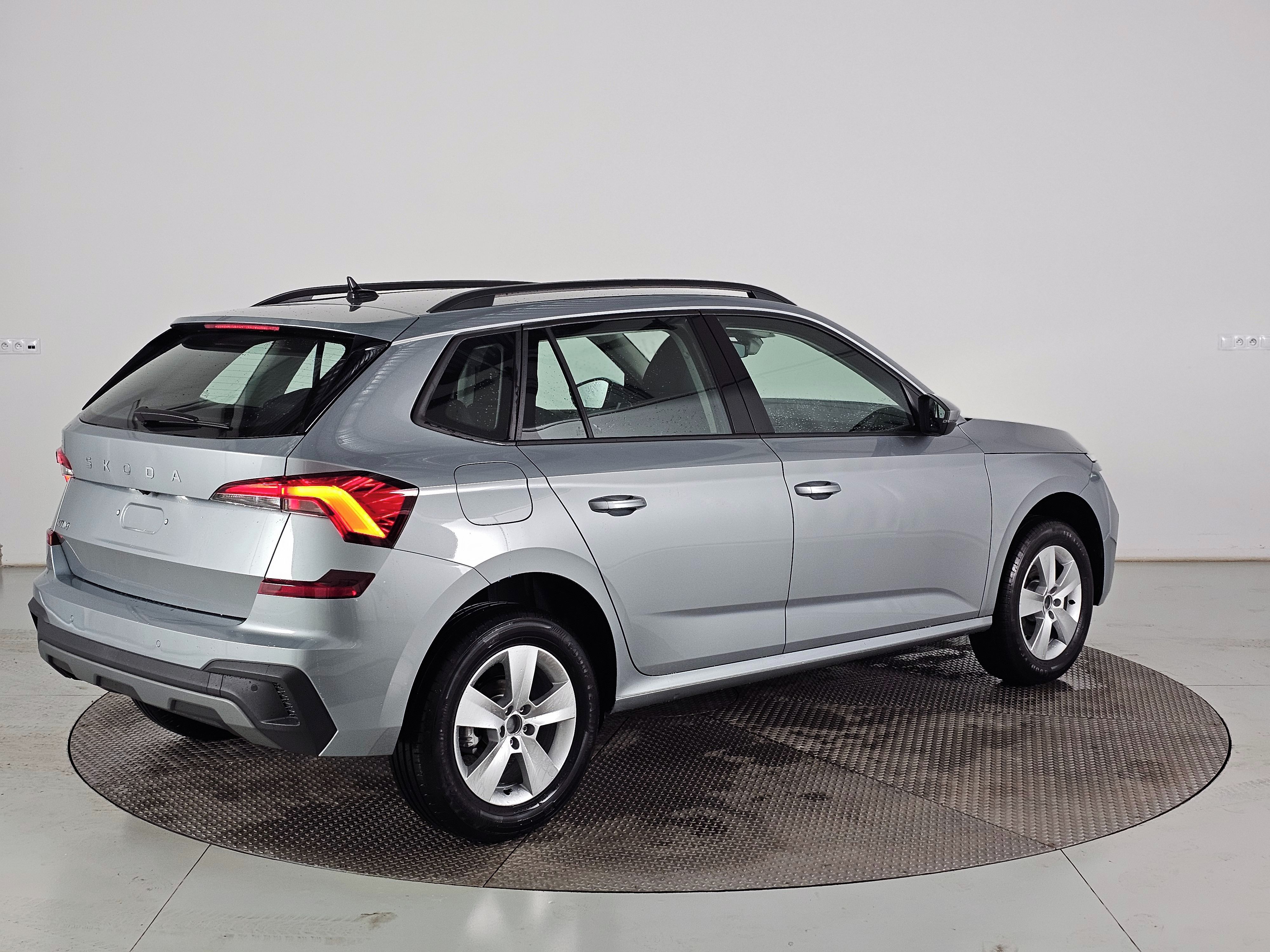 Škoda Kamiq, Classic 1.0TSI 70kW 5st man. - fotka 5