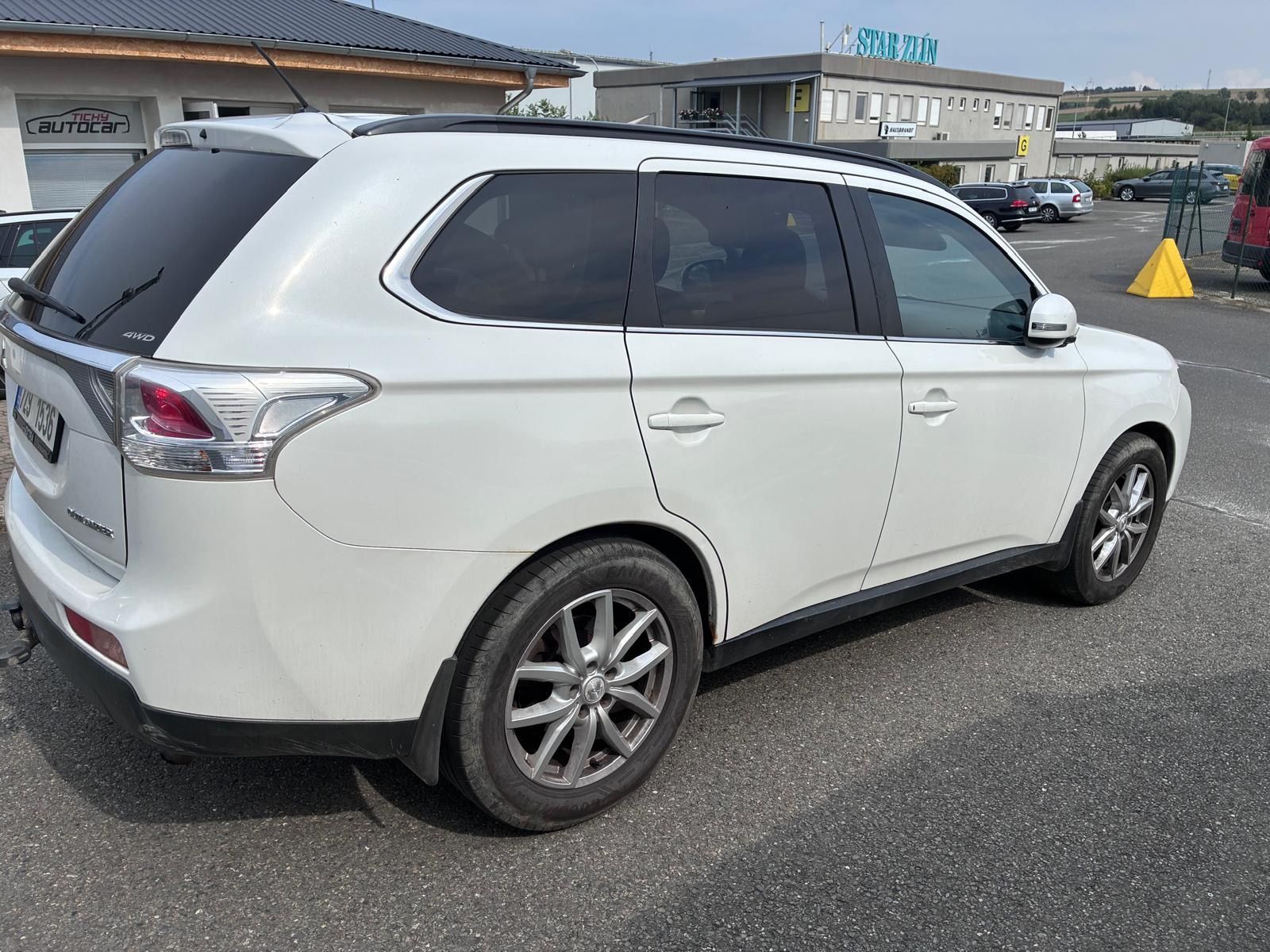 Mitsubishi Outlander - fotka 5