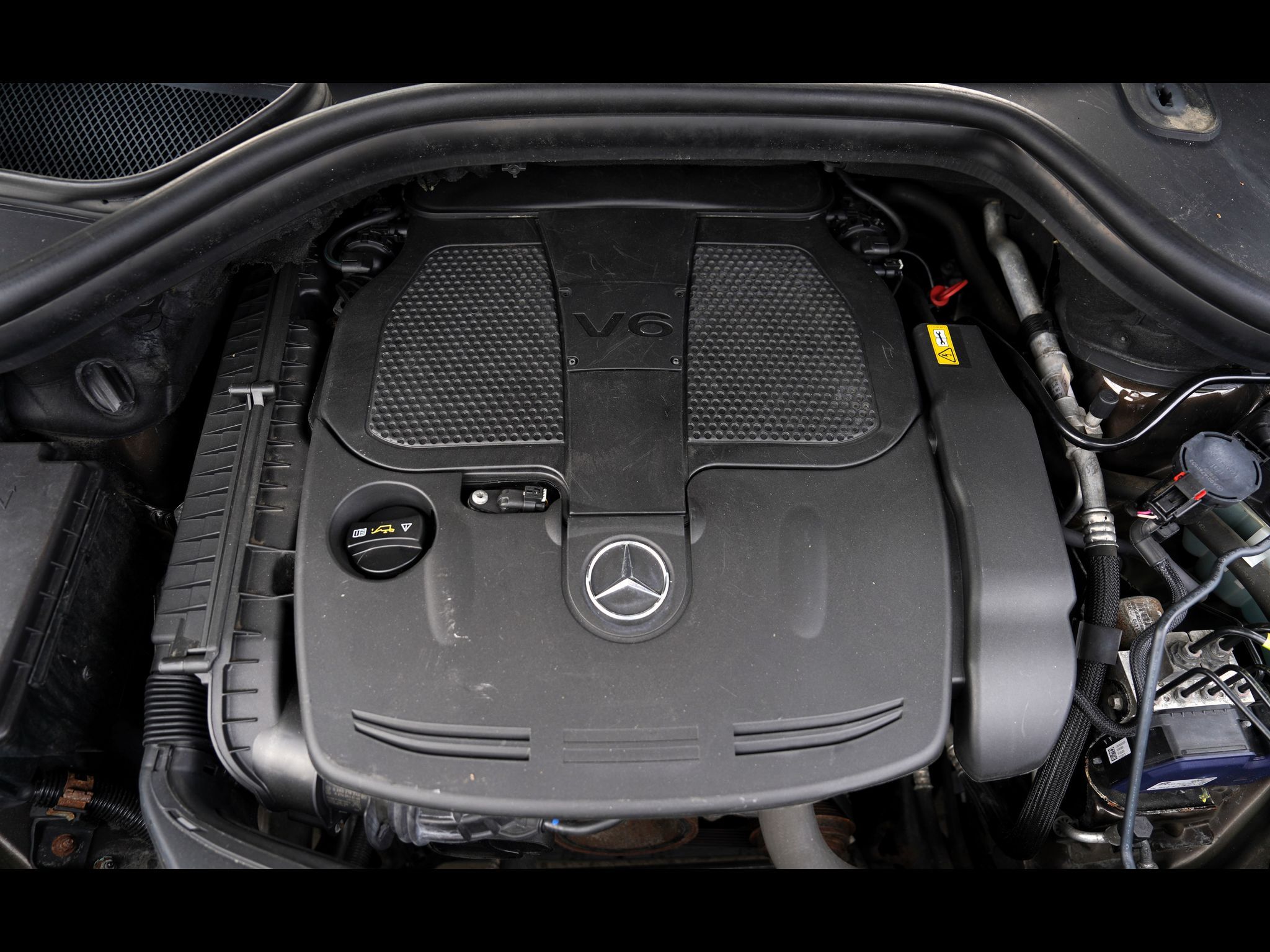 Mercedes-Benz ML, ML 350i AMG 4Matic/Motor klepe - fotka 6