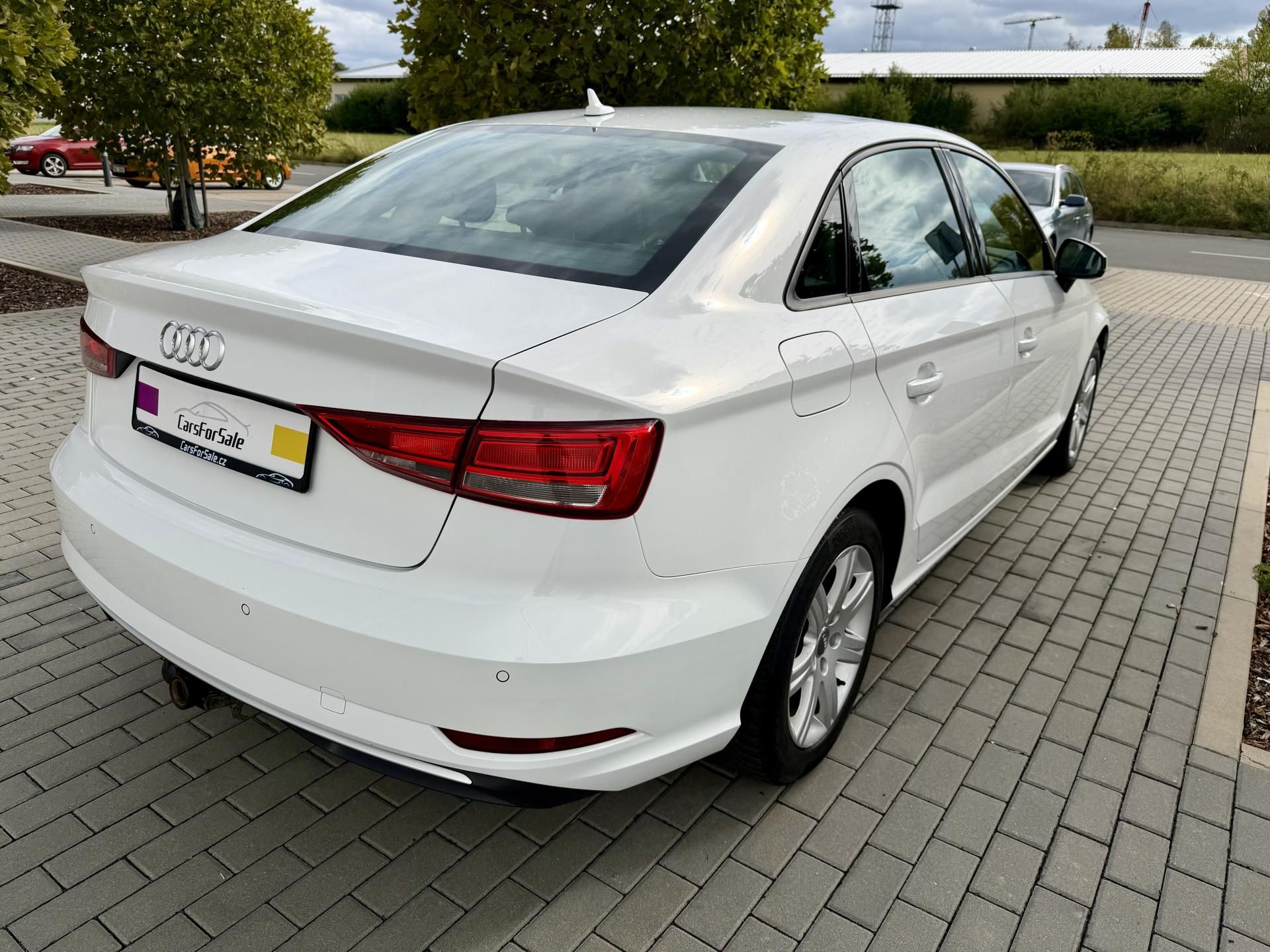 Audi A3, 1.0 TFSI Sport - fotka 6