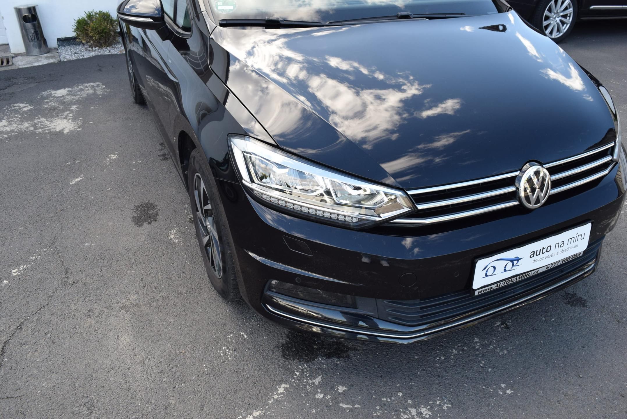 Volkswagen Touran, 1.5TSI 110kw ED. JOIN LED NAVI - fotka 4
