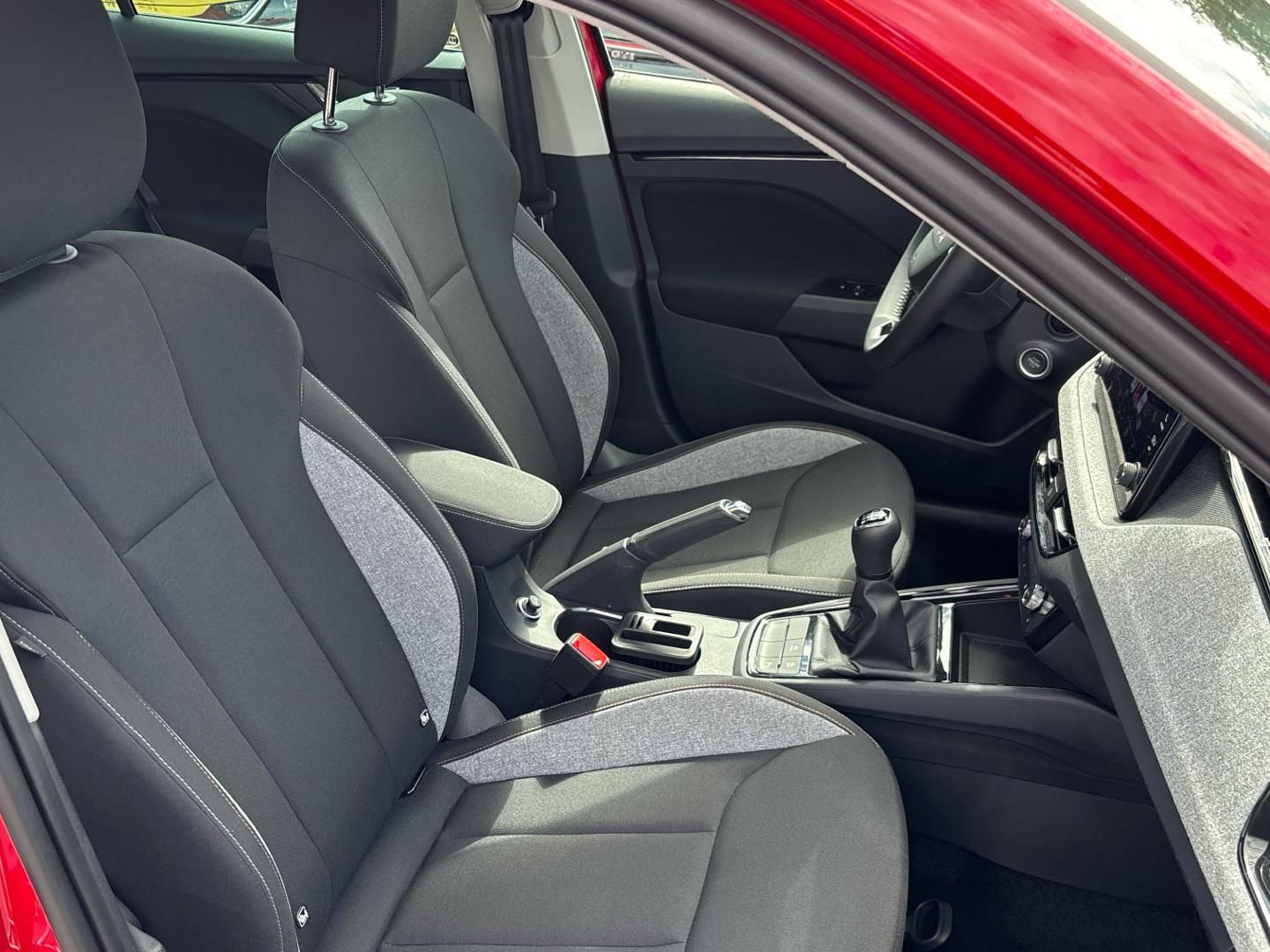 Škoda Kamiq, 1.0 TSI / 85 kW Selection - fotka 6