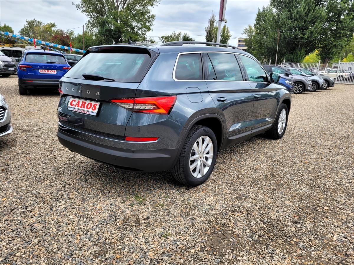 Škoda Kodiaq, 1,5 TSI,DSG,7míst,navi,výhřev - fotka 6
