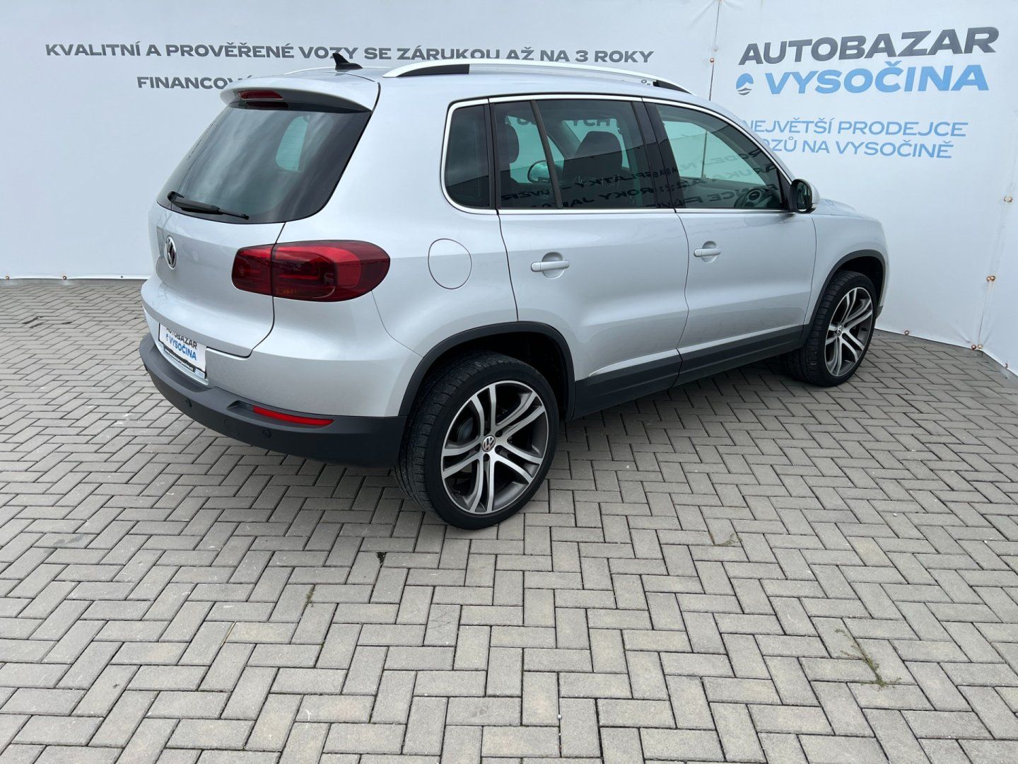Volkswagen Tiguan, 2.0TDi 103Kw SPORT 4Motion - fotka 4