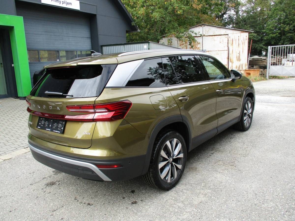 Škoda Kodiaq, Exclusive Selection 2,0 TDI 14 - fotka 5