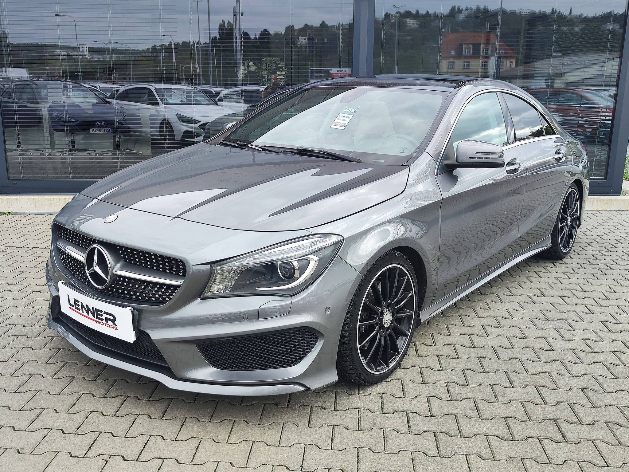 Mercedes-Benz CLA, CLA200/130kW AMG LINE AT