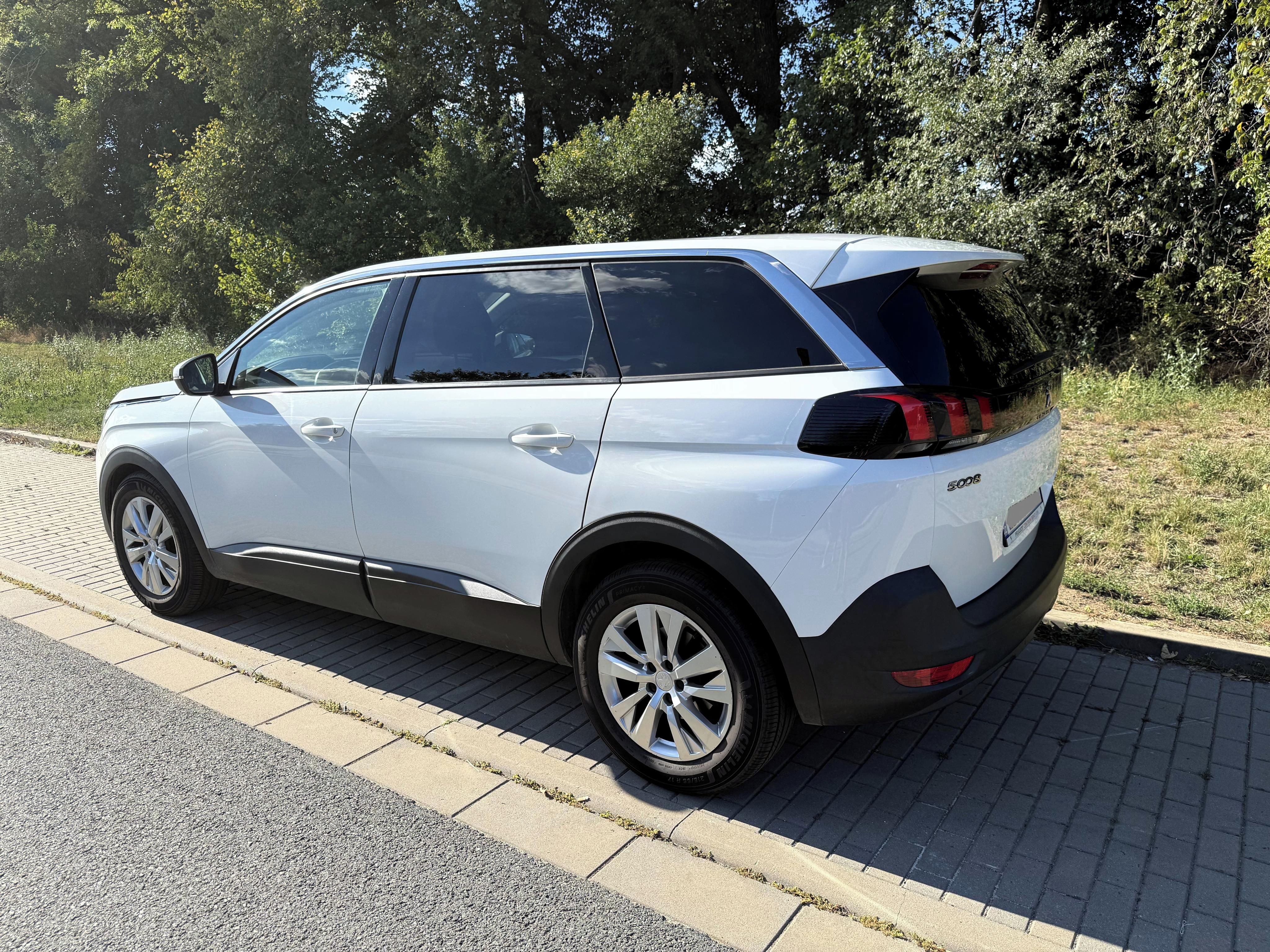 Peugeot 5008, 7 míst,1. majitel,ČR,servis - fotka 5