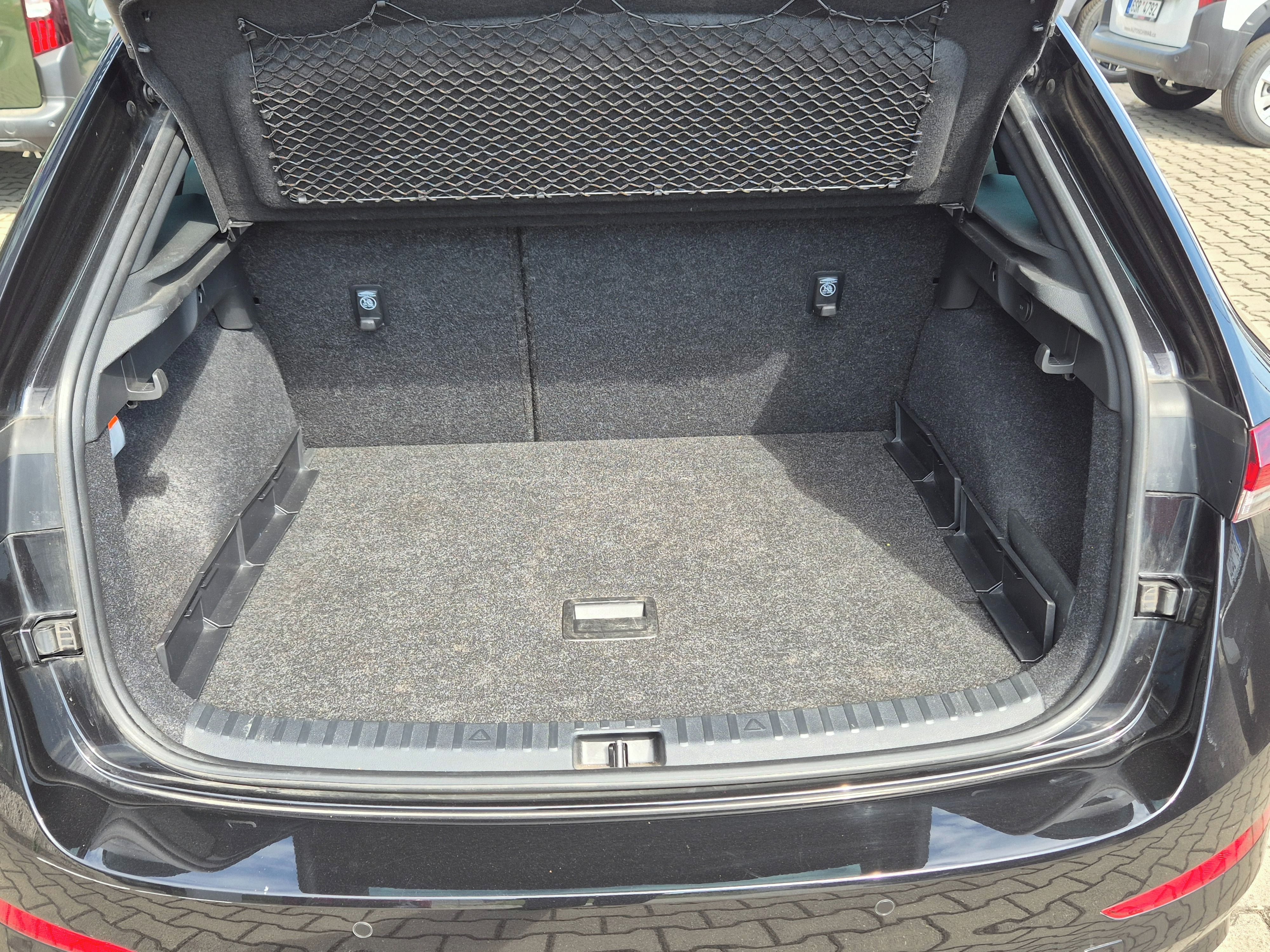 Škoda Scala, 1.5 TSI MAN6 MONTE CARLO - fotka 6