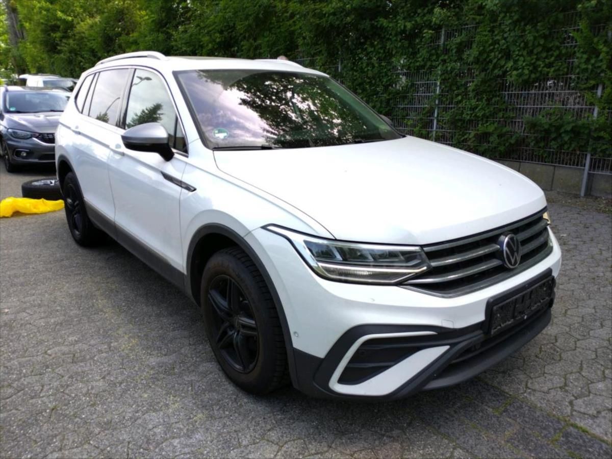 Volkswagen Tiguan Allspace, 2,0 TDI TAŽNÉ WEBASTO PANORAMA - fotka 2