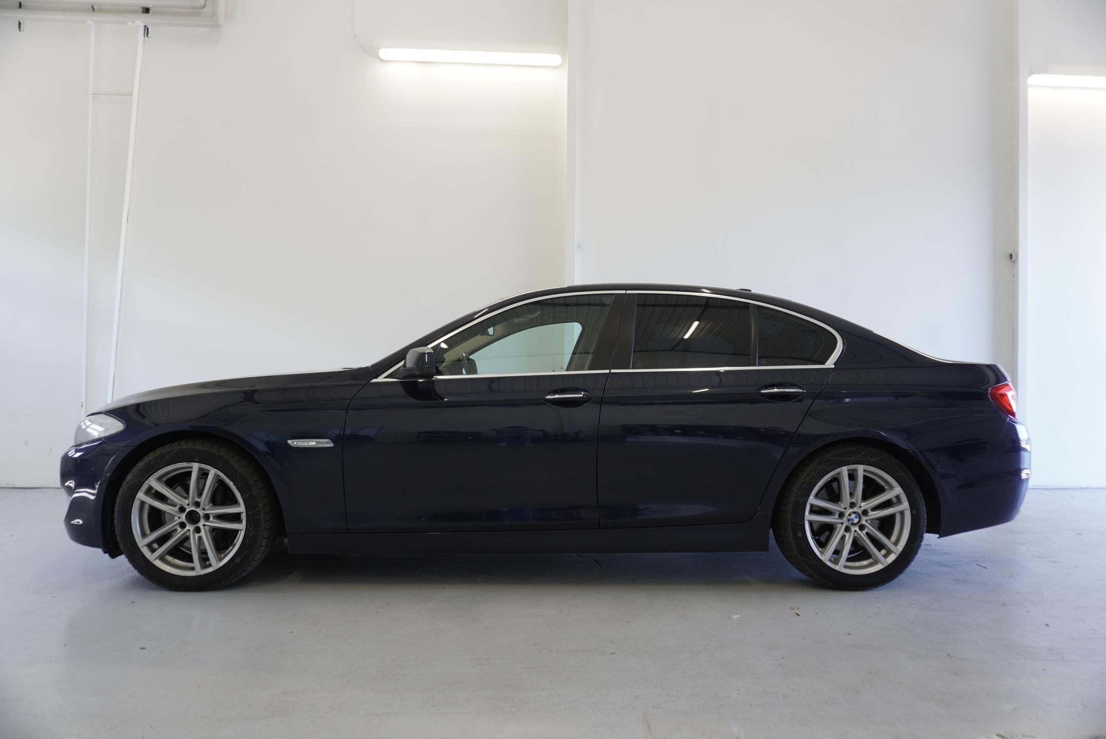 BMW Řada 5, 535D SEDAN XDRIVE STEPTRONIC - fotka 4