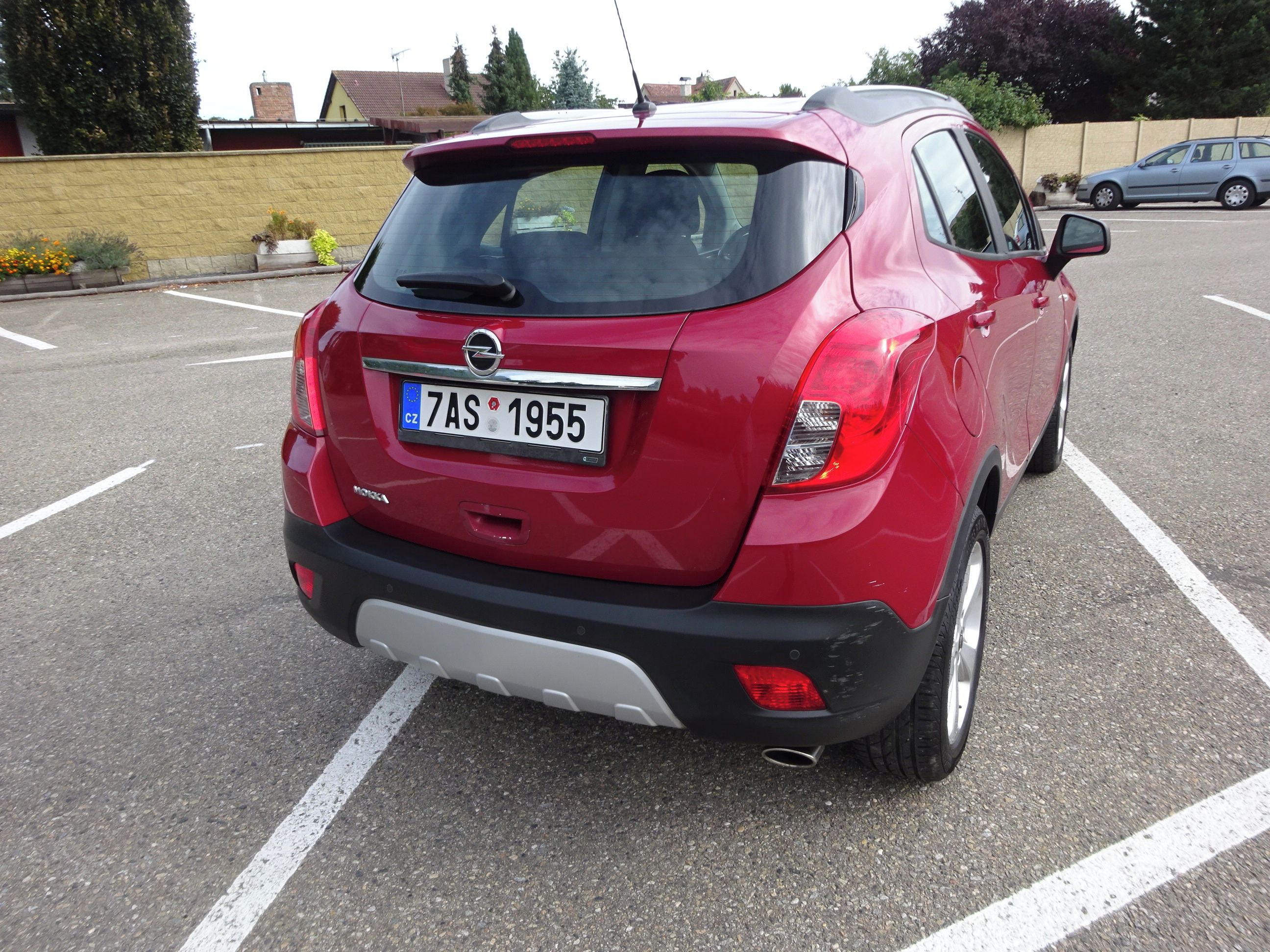 Opel Mokka, 1.6i (85 kw) 2.Majitel Koup.ČR - fotka 4