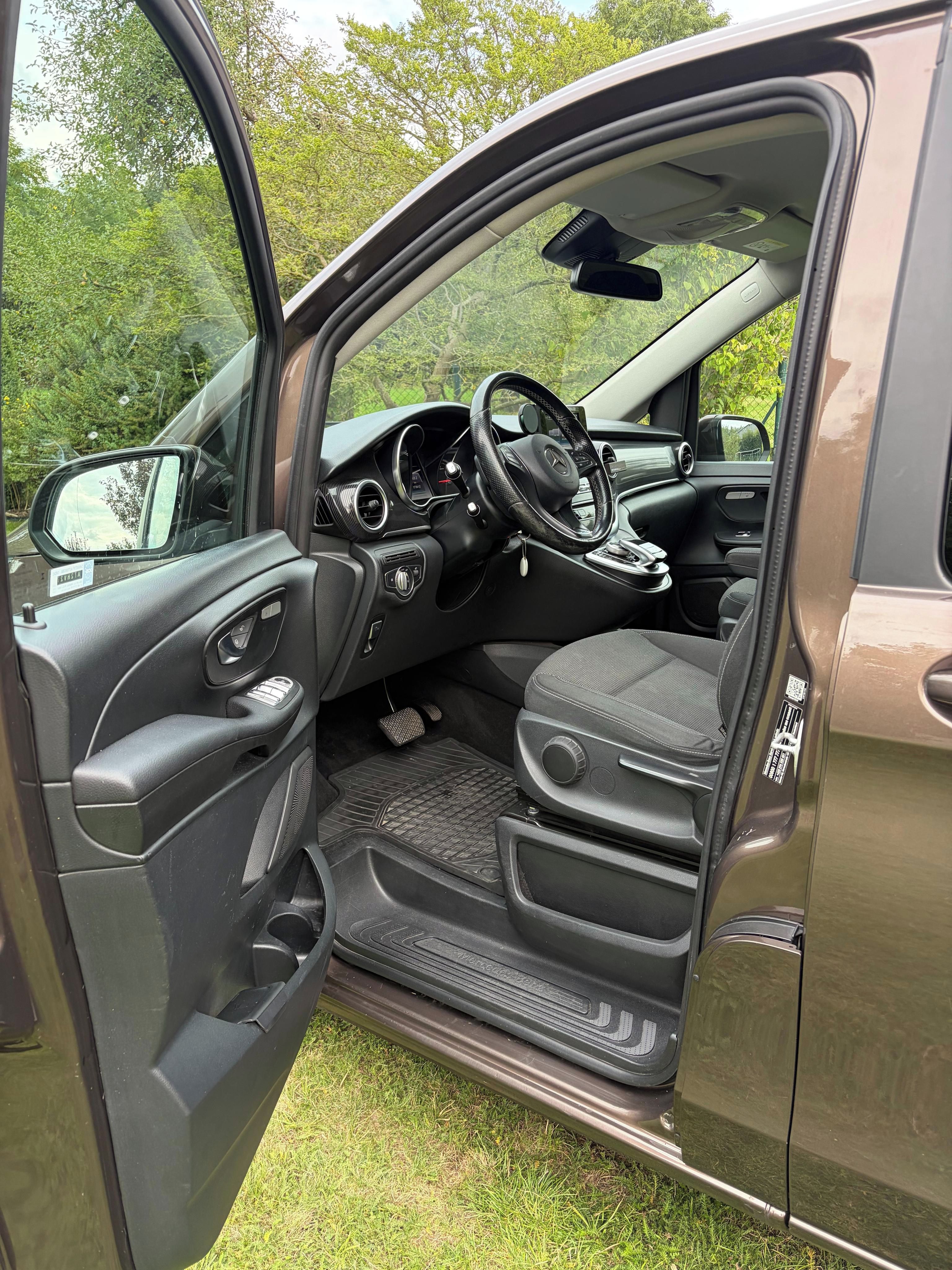 Mercedes-Benz Třídy V, 220 Long, ČR, 2.majitel, 7mist - fotka 6