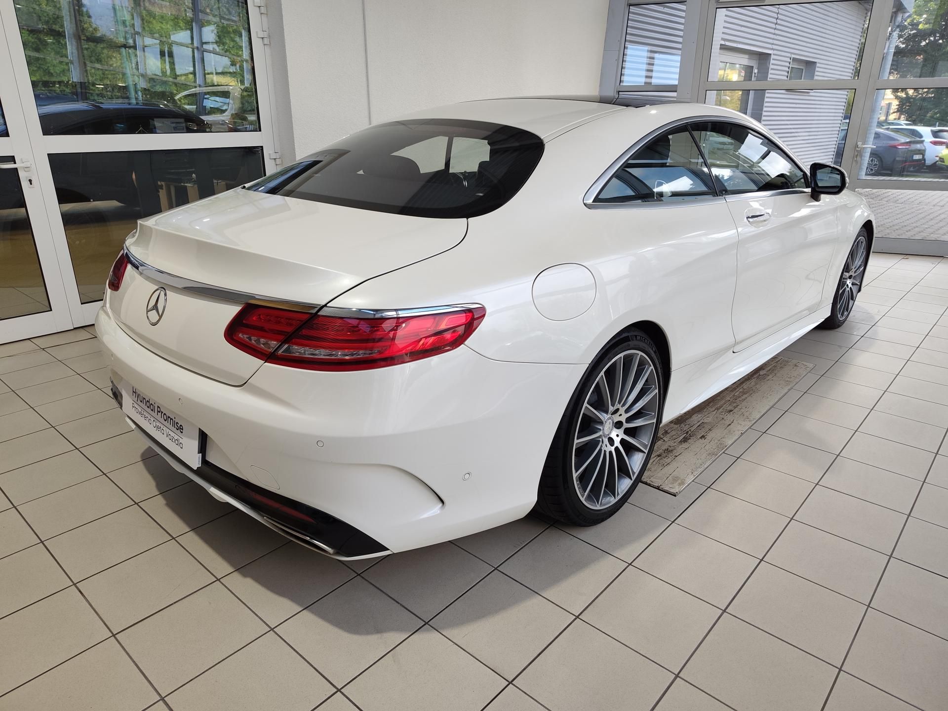 Mercedes-Benz Třídy S, S 500 335kW 4MATIC ČR - fotka 4