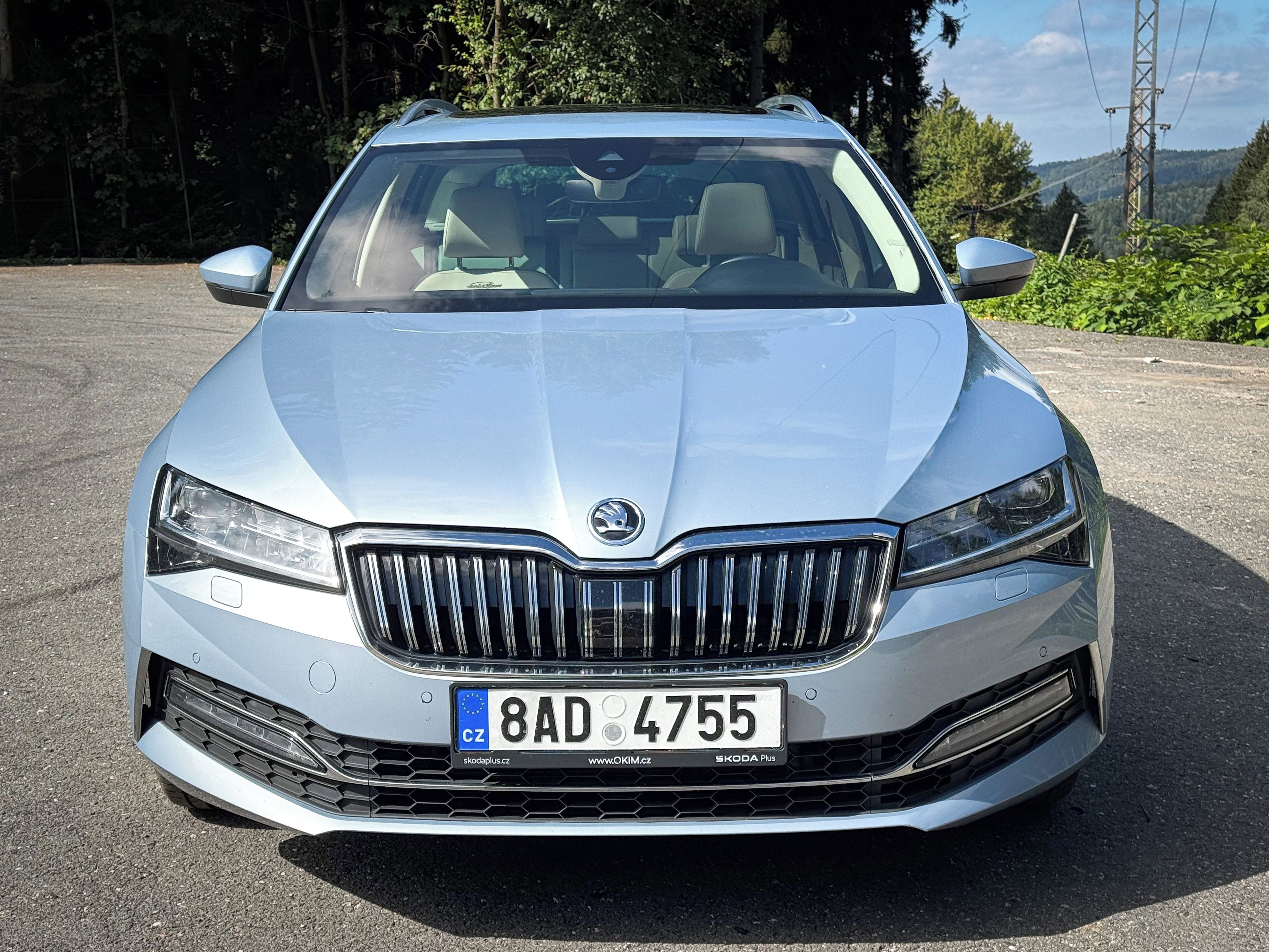 Škoda Superb, Combi 2.0 TSI 241KW L&K - fotka 6