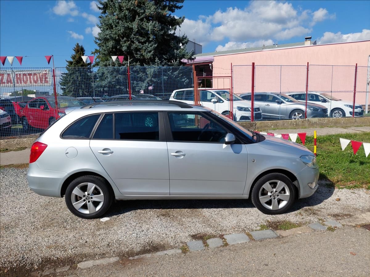 Škoda Fabia, 1,2 TSi Comfortline - fotka 4