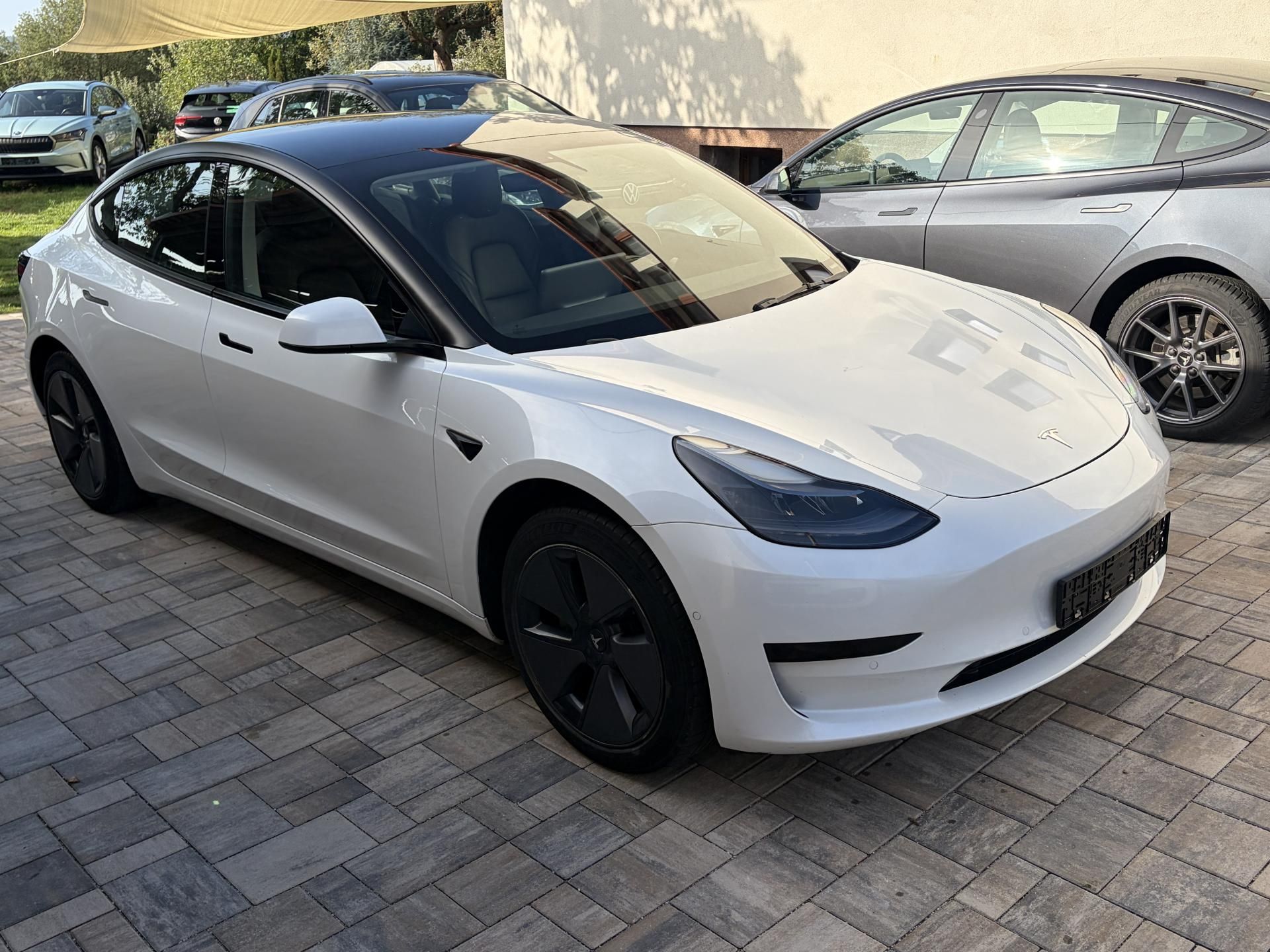 Tesla Model 3, SR+ 60, LFP, tazne, SOH:91% - fotka 5