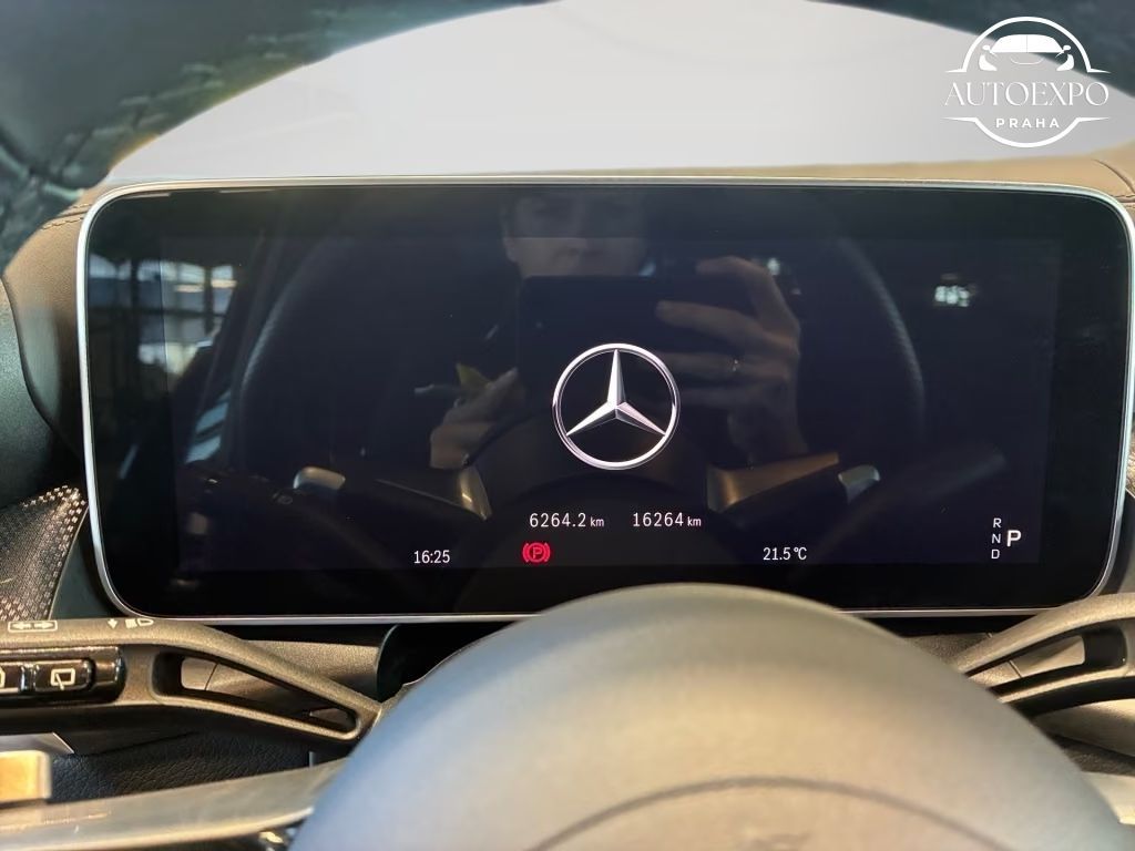 Mercedes-Benz GLC, 300d AMG 4Matic* - fotka 5