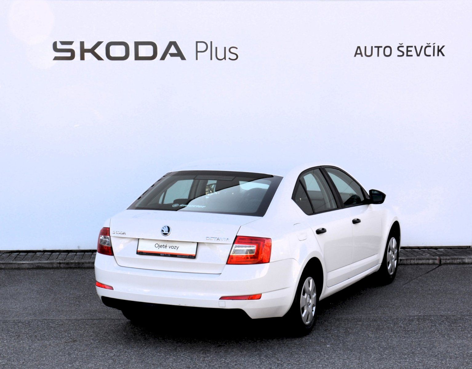 Škoda Octavia, 1.6 TDI 66 kW Active PLUS - fotka 2