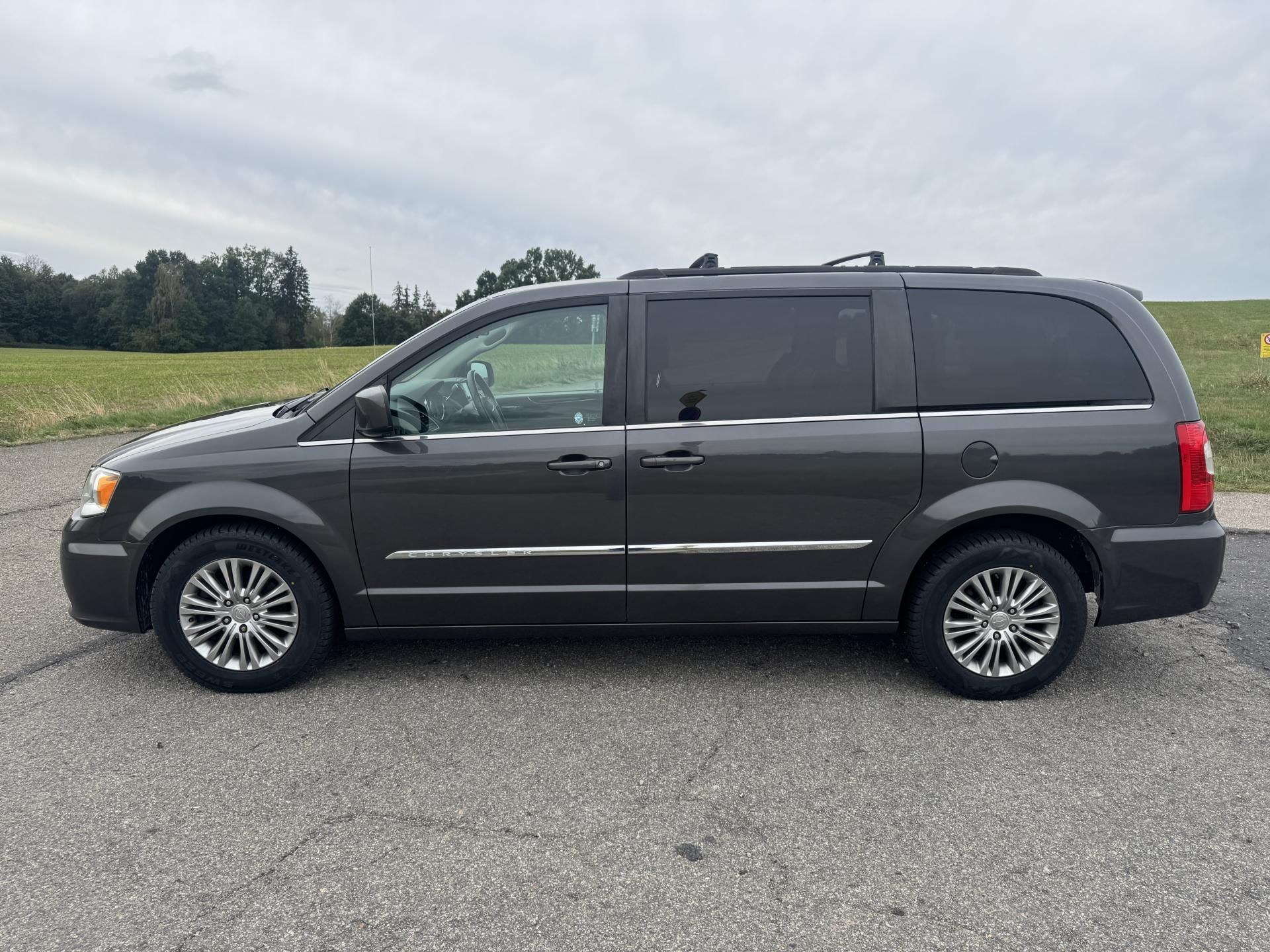 Chrysler Pacifica, 3.6 V6 DOL. KM,SERVSNI KN - fotka 3