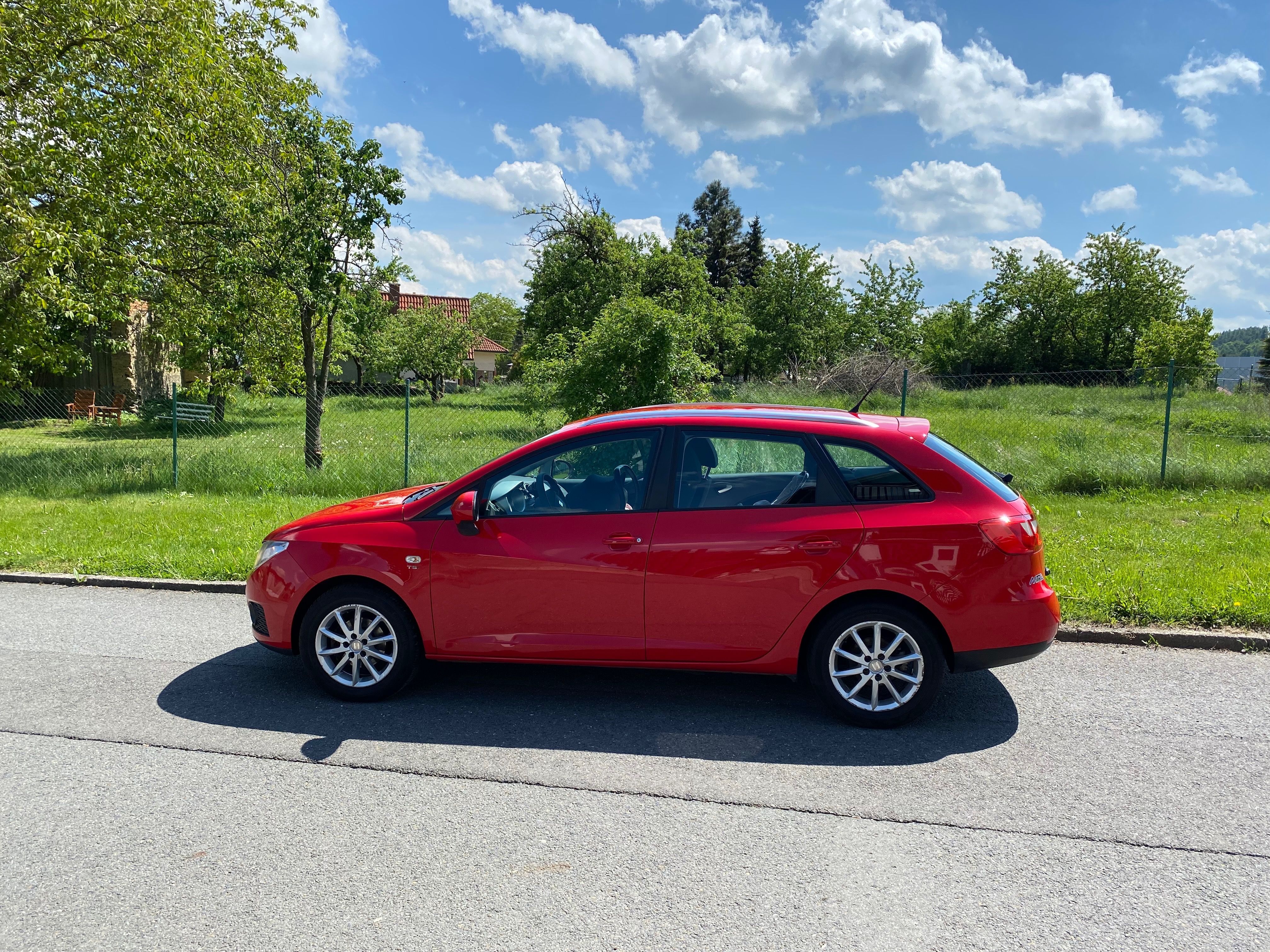 Seat Ibiza, Seat Ibiza 1.2 TSI/ 77 kw - fotka 2