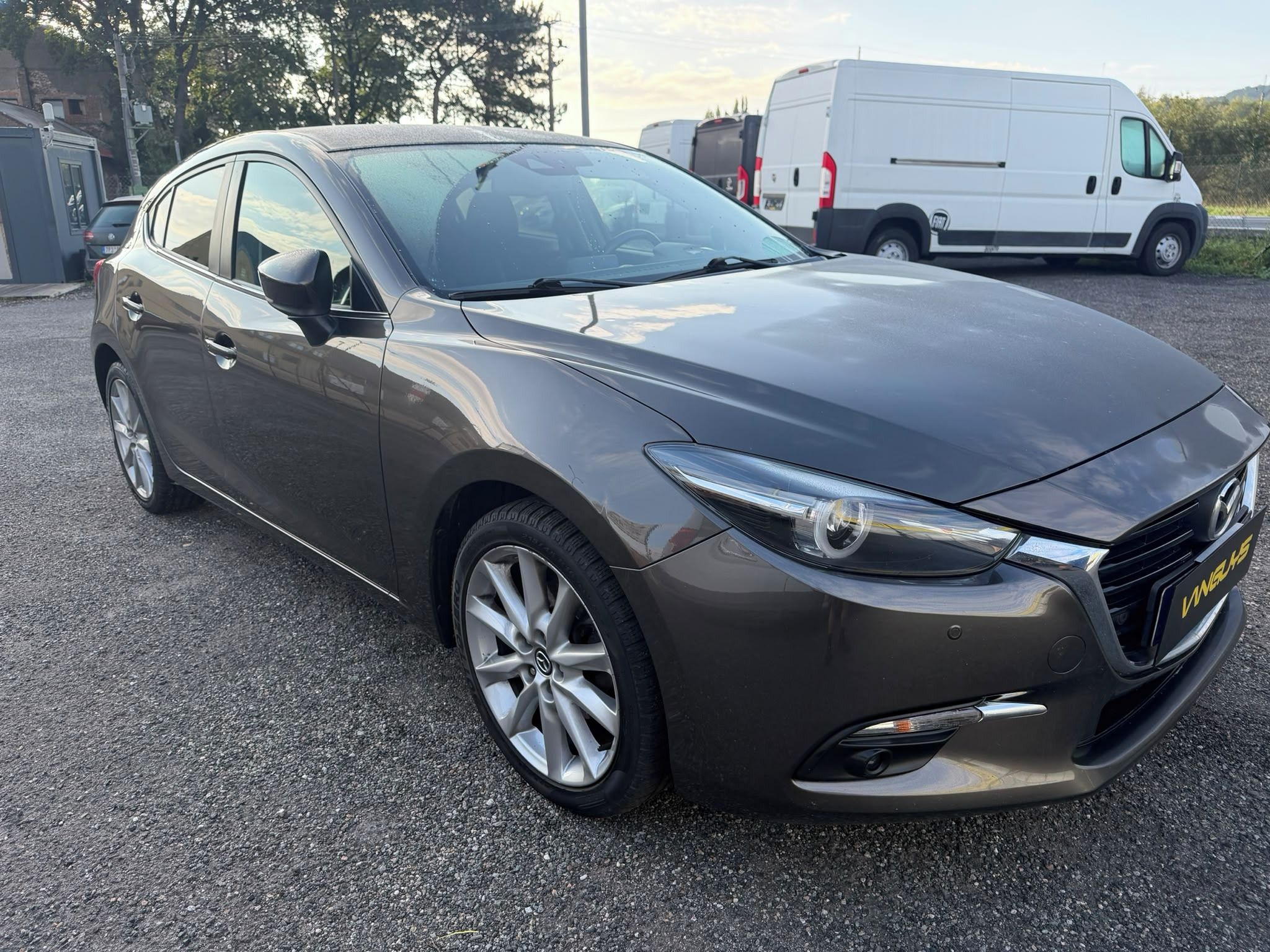 Mazda 3 - fotka 2